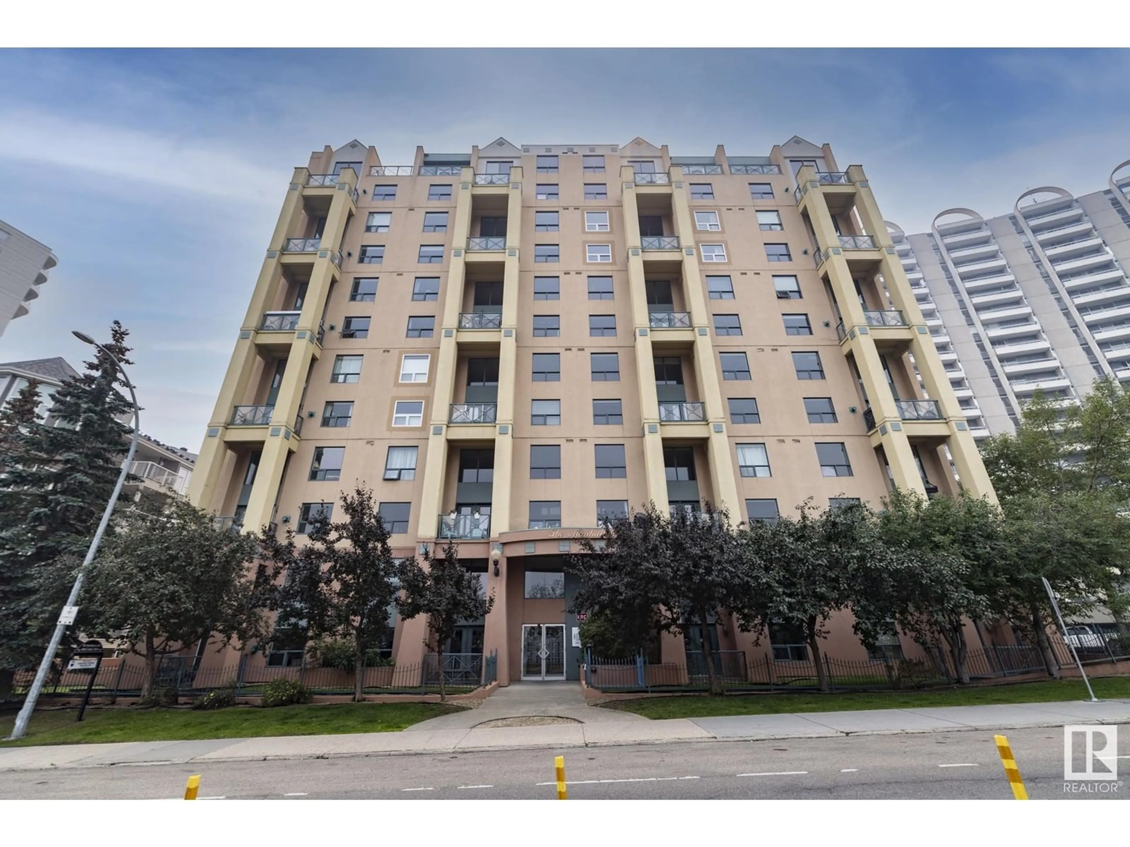 A pic from outside/outdoor area/front of a property/back of a property/a pic from drone, building for #102 - 10855 SASKATCHEWAN DR, Edmonton Alberta T6E6T6