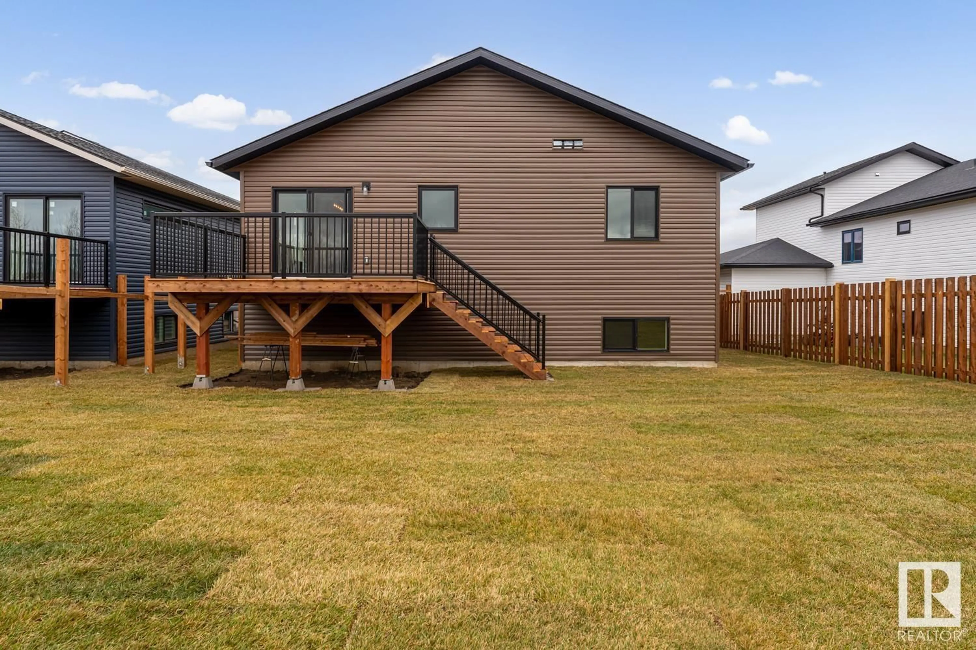 Unknown for 809 SCHOONER DR, Cold Lake Alberta T9M0L7
