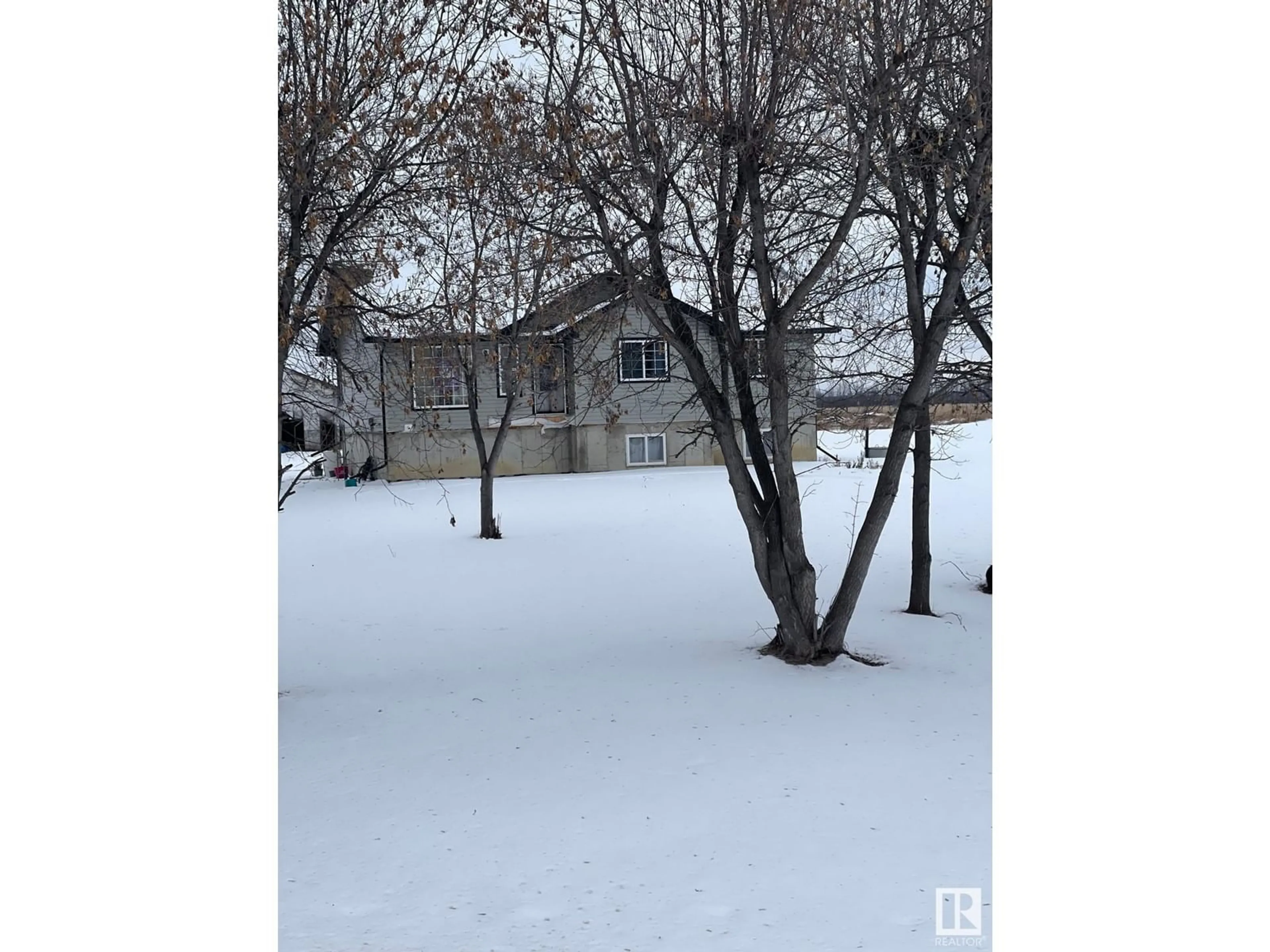 Blurry image for 61501 Rge Rd 464, Rural Bonnyville M.D. Alberta T9N2G5