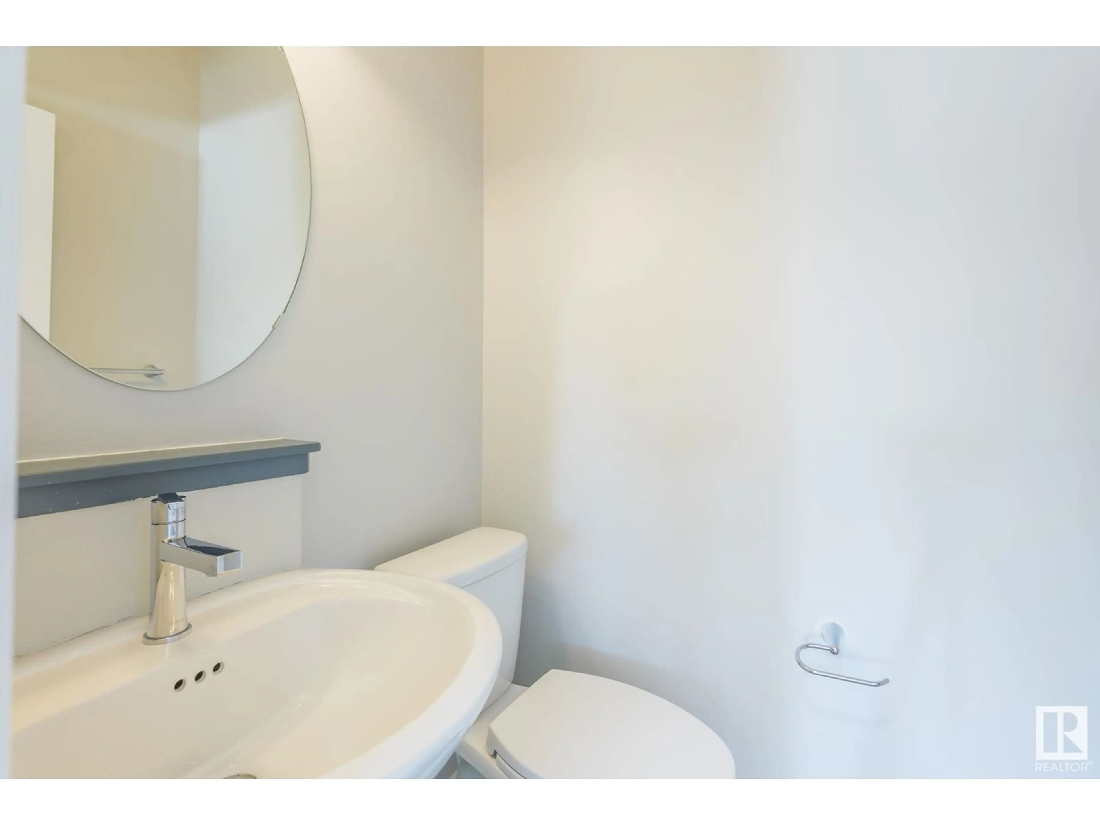 Standard bathroom, unknown for SW SW - 3377 CUTLER CR, Edmonton Alberta T6W2N4