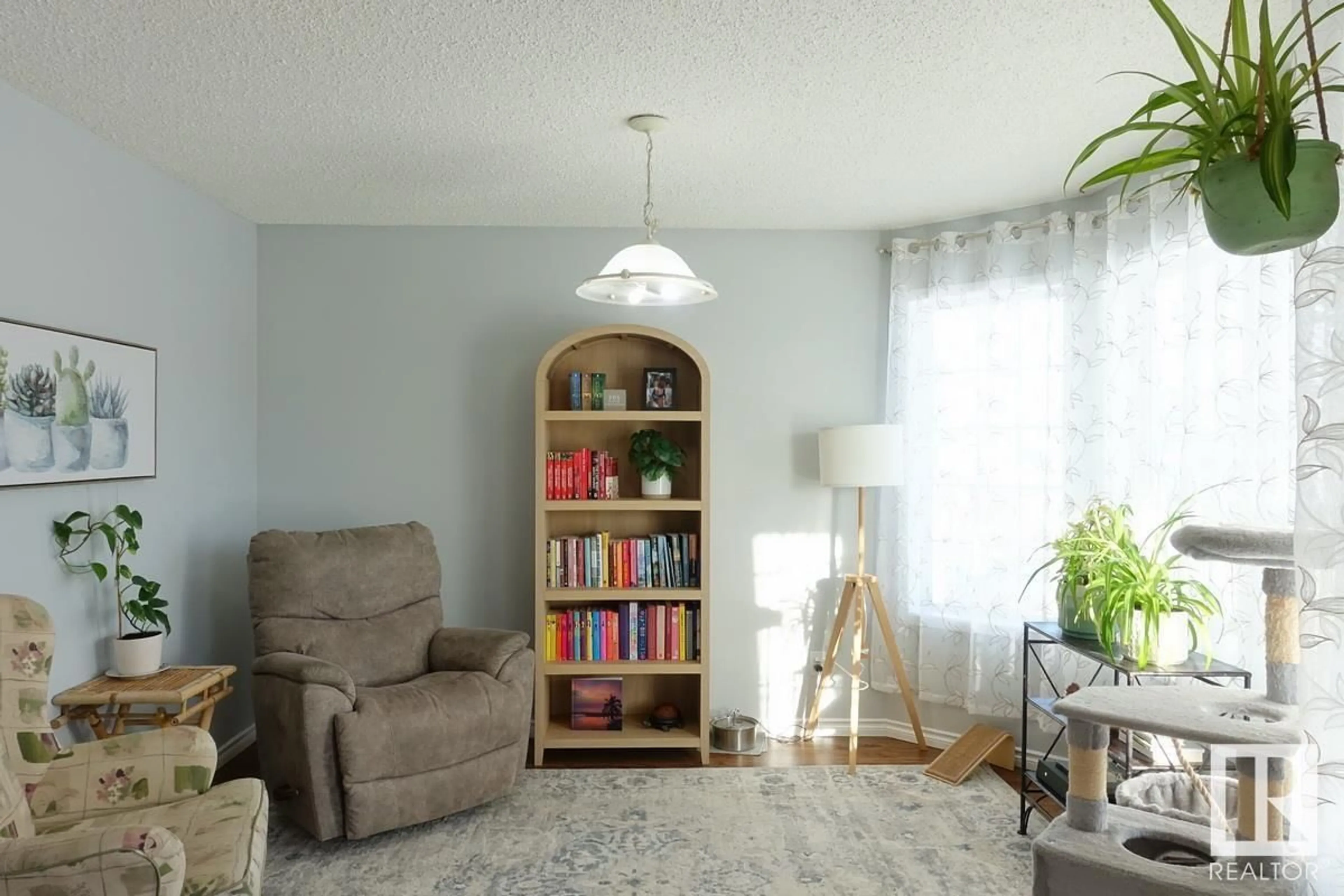 Living room with furniture, unknown for 15040 131 ST NW, Edmonton Alberta T6V1K3