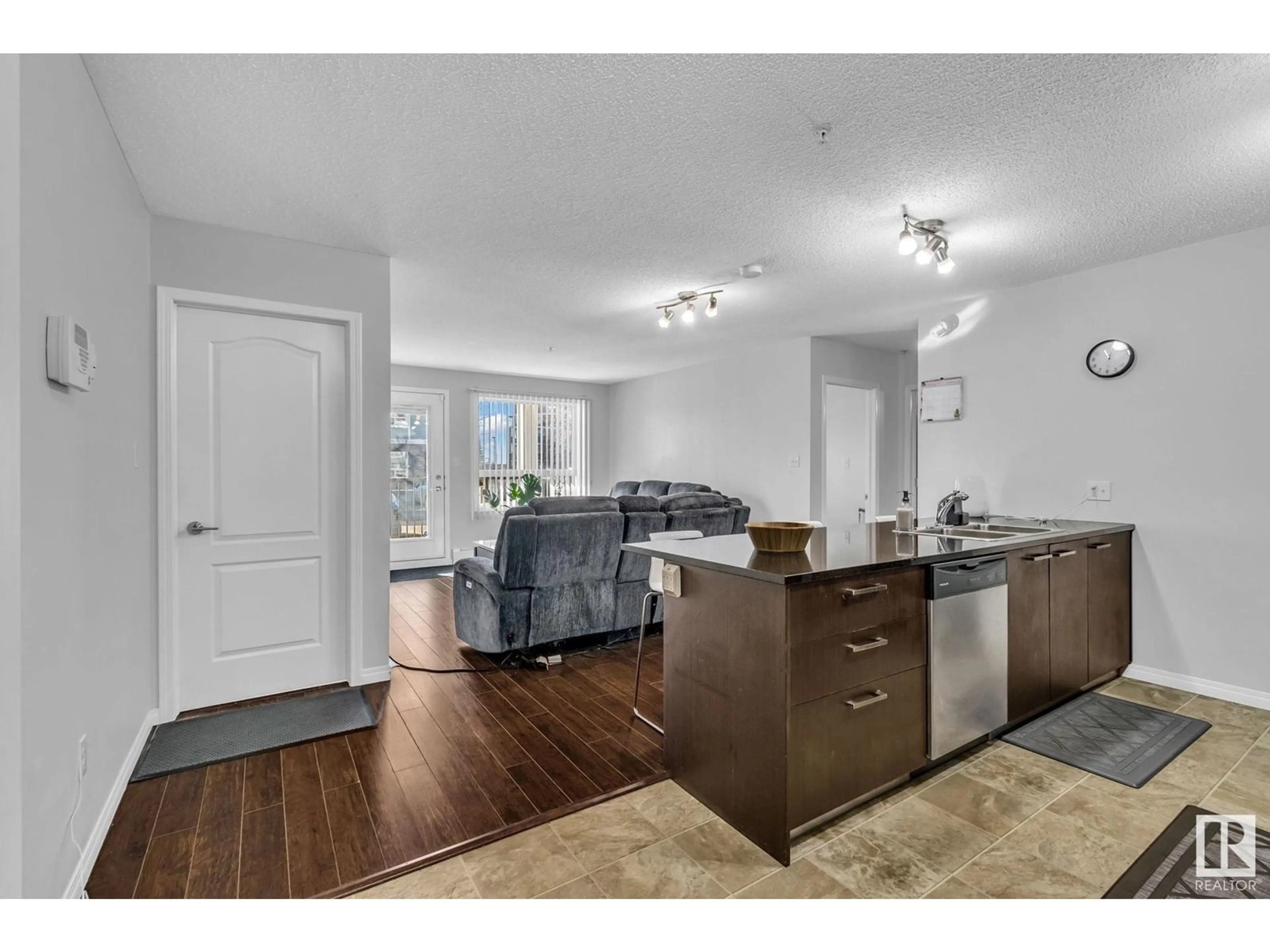 Open concept kitchen, unknown for #3120 9351 SIMPSON DR NW, Edmonton Alberta T6R0N4