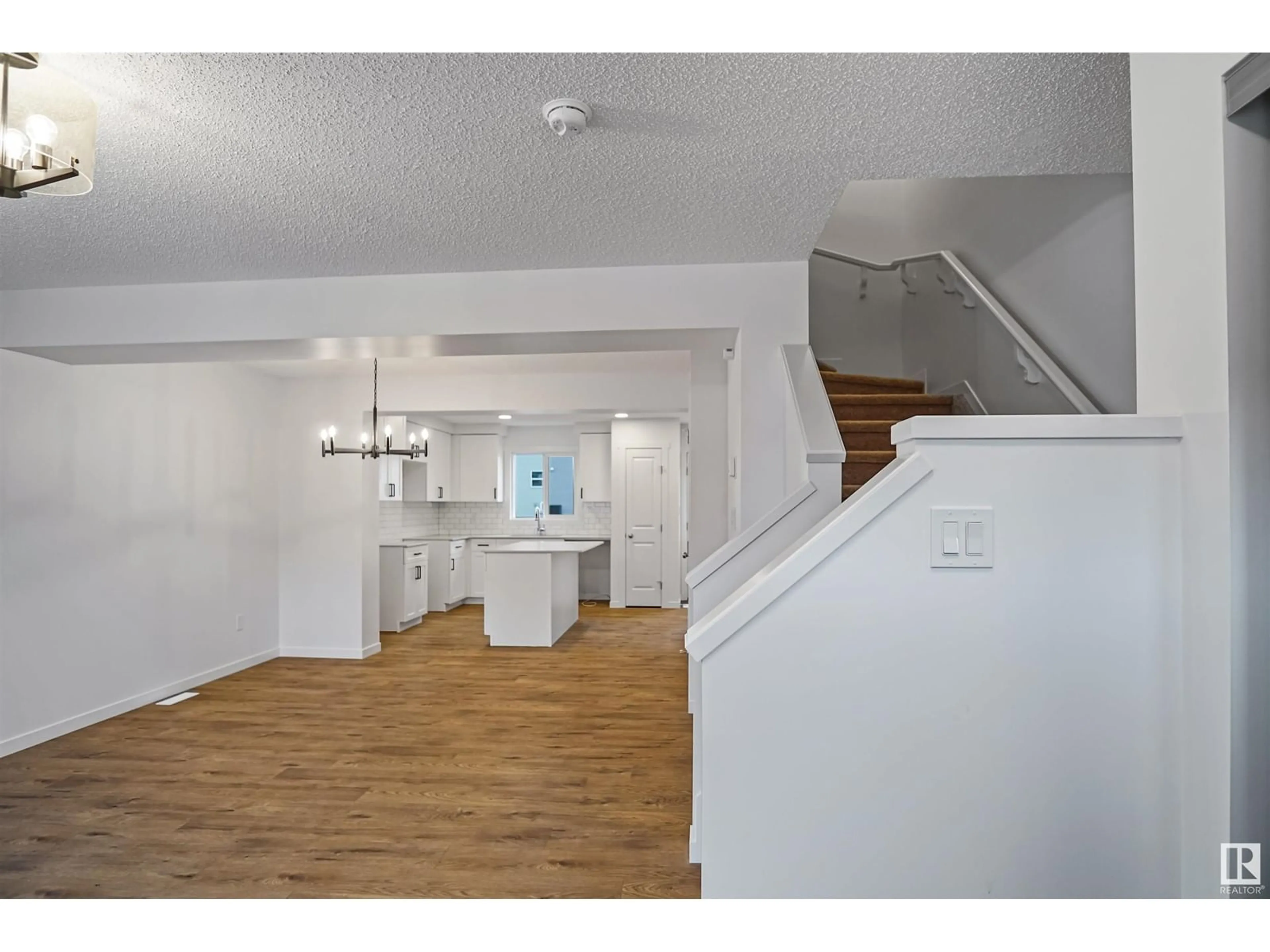 Unknown for 1263 KESWICK DR, Edmonton Alberta T6W5G5