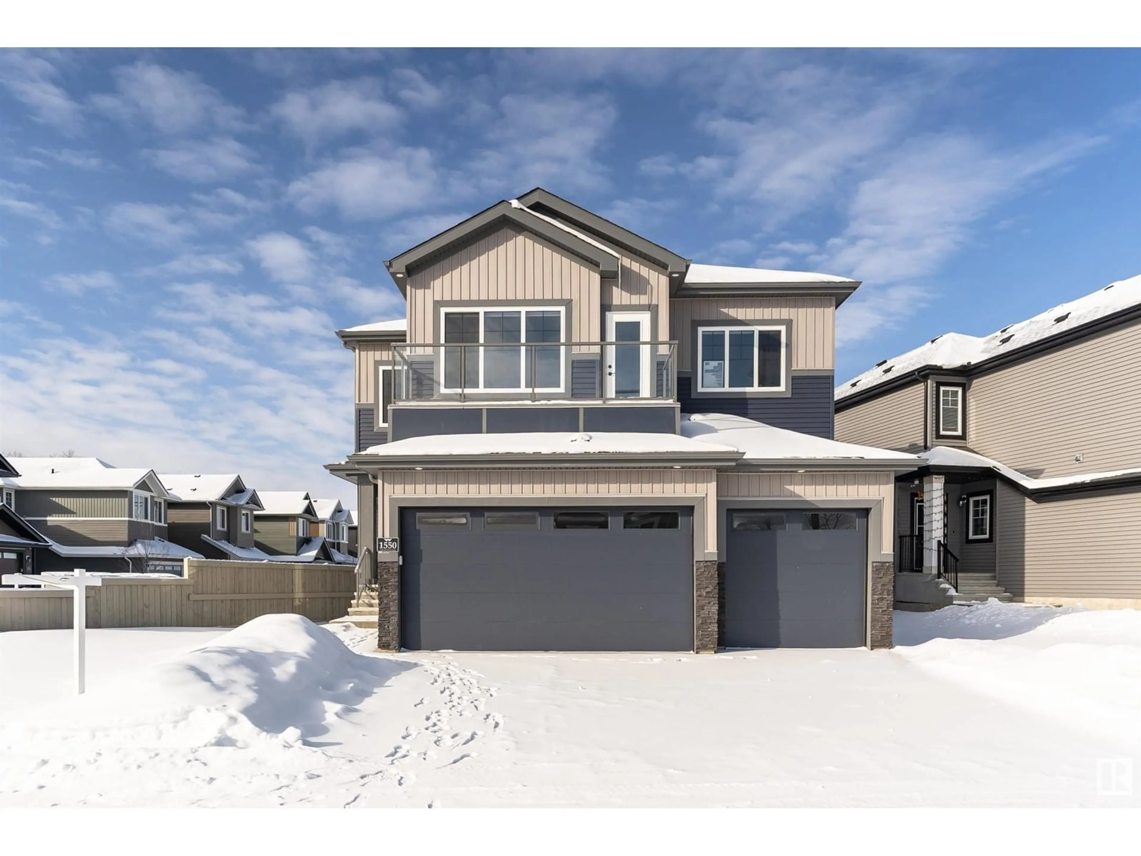 Home with vinyl exterior material, street for 1550 Esaiw PL NW, Edmonton Alberta T6M0E5