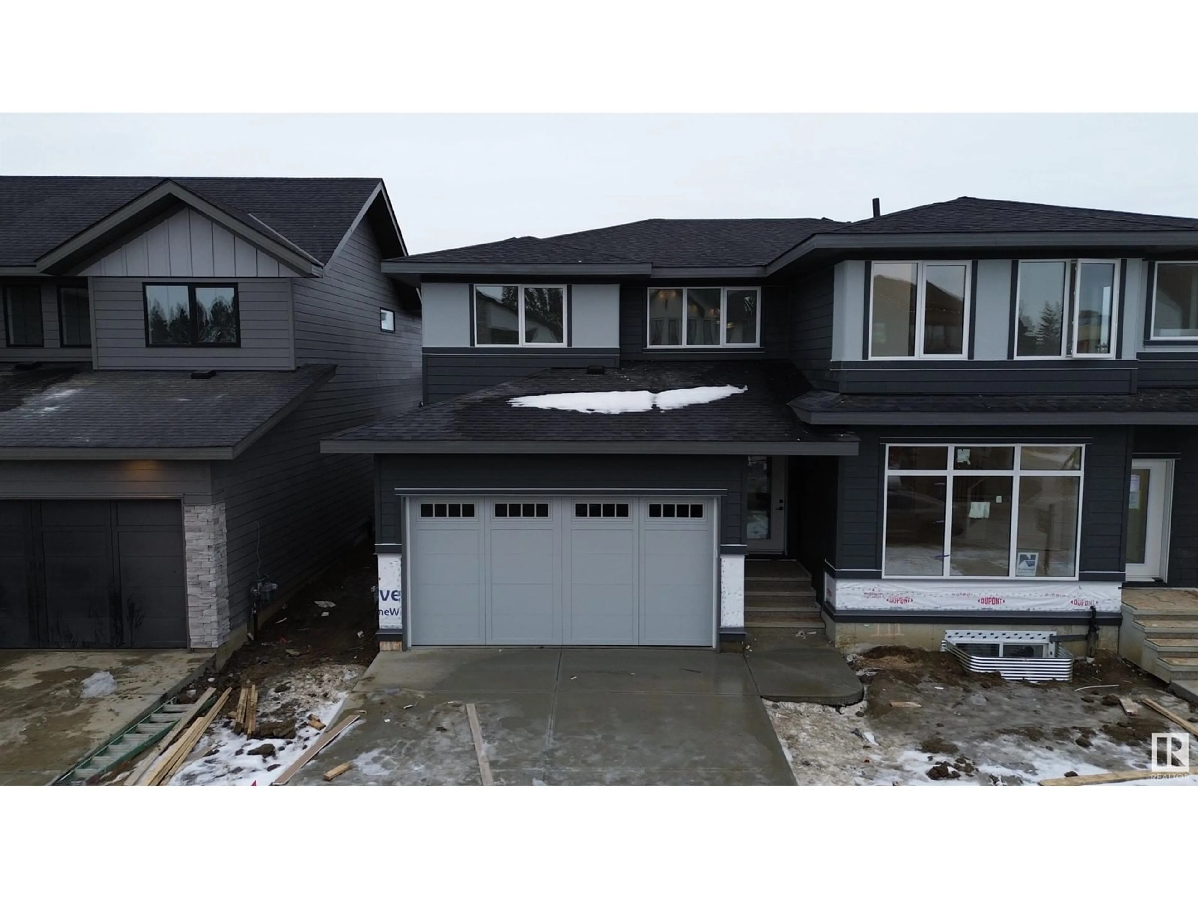 A pic from outside/outdoor area/front of a property/back of a property/a pic from drone, street for 109 Newbury Circle, Sherwood Park Alberta T8B0E8