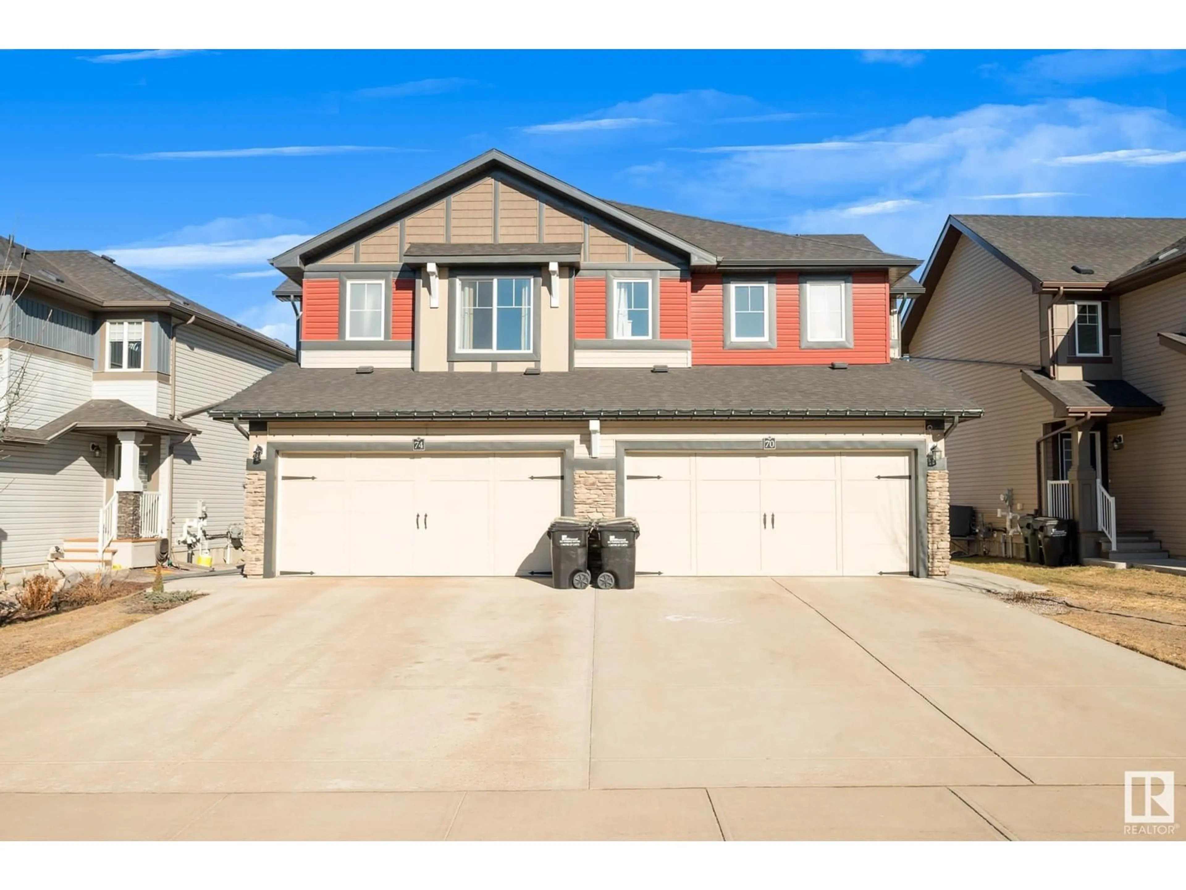 Indoor garage for 70 AMBLESIDE WY, Sherwood Park Alberta T8H1A5