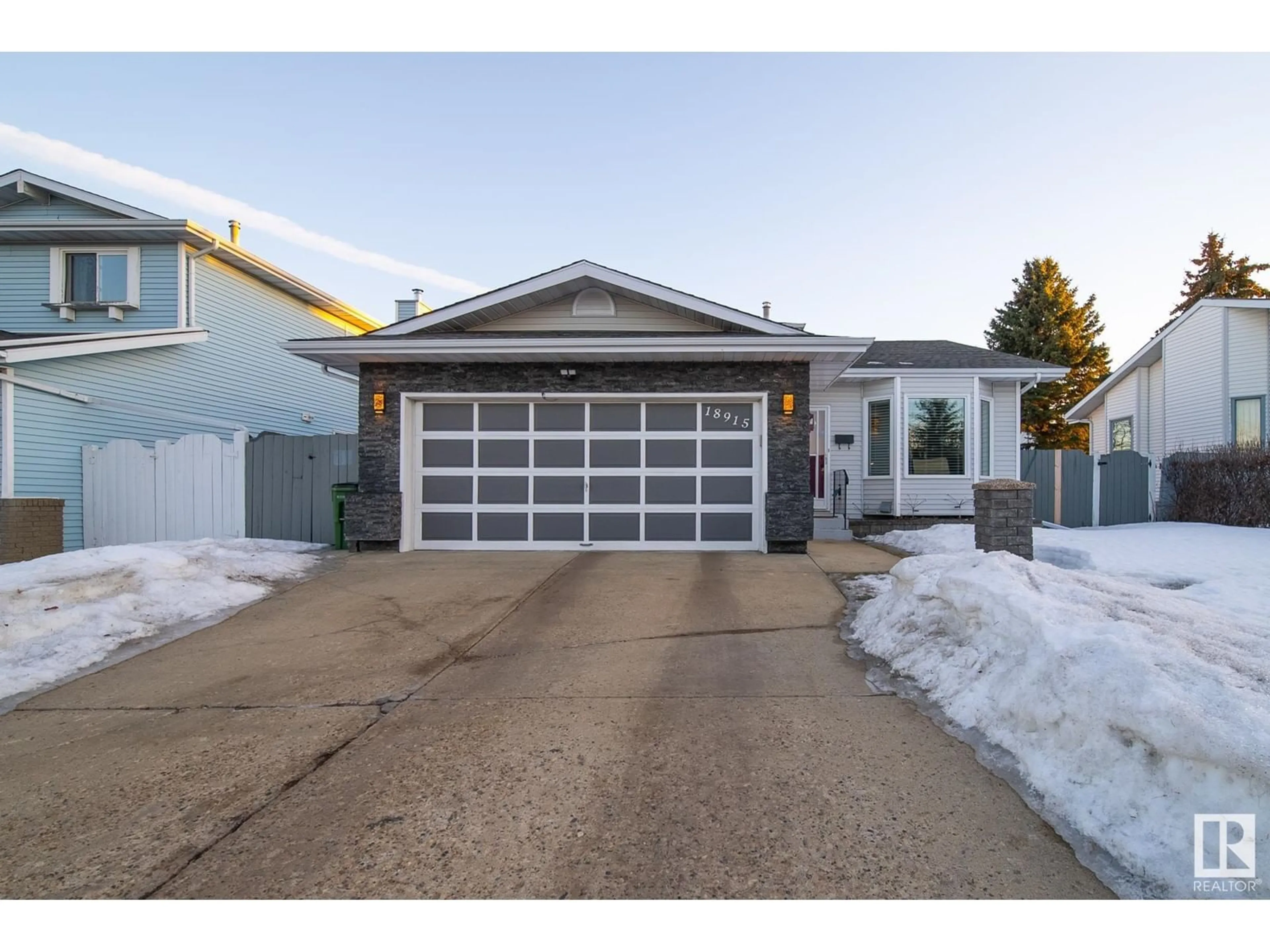 Unknown for 18915 93 AV NW, Edmonton Alberta T5T4X5