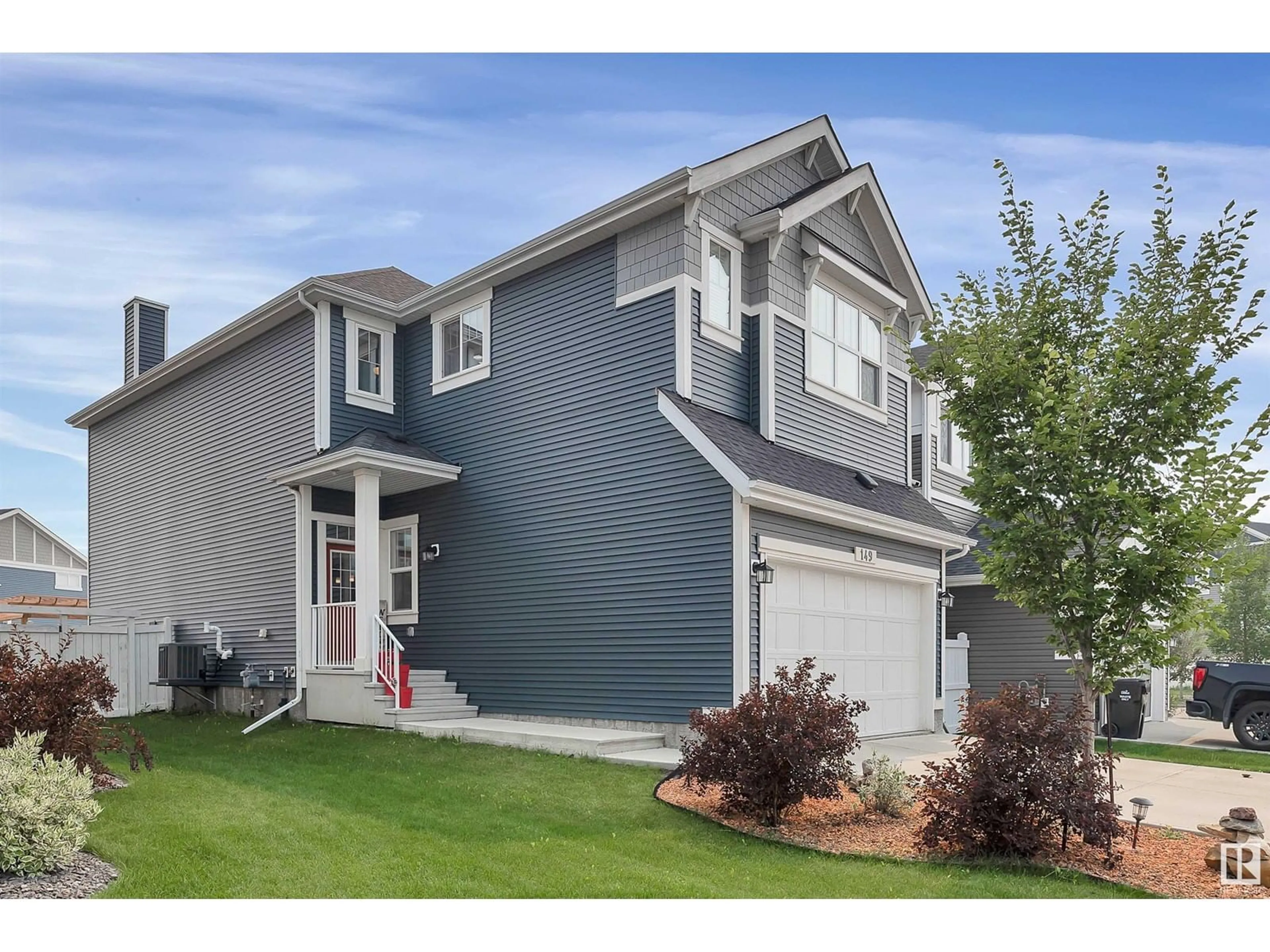 Home with vinyl exterior material, street for 149 STURTZ BN, Leduc Alberta T9E1E3