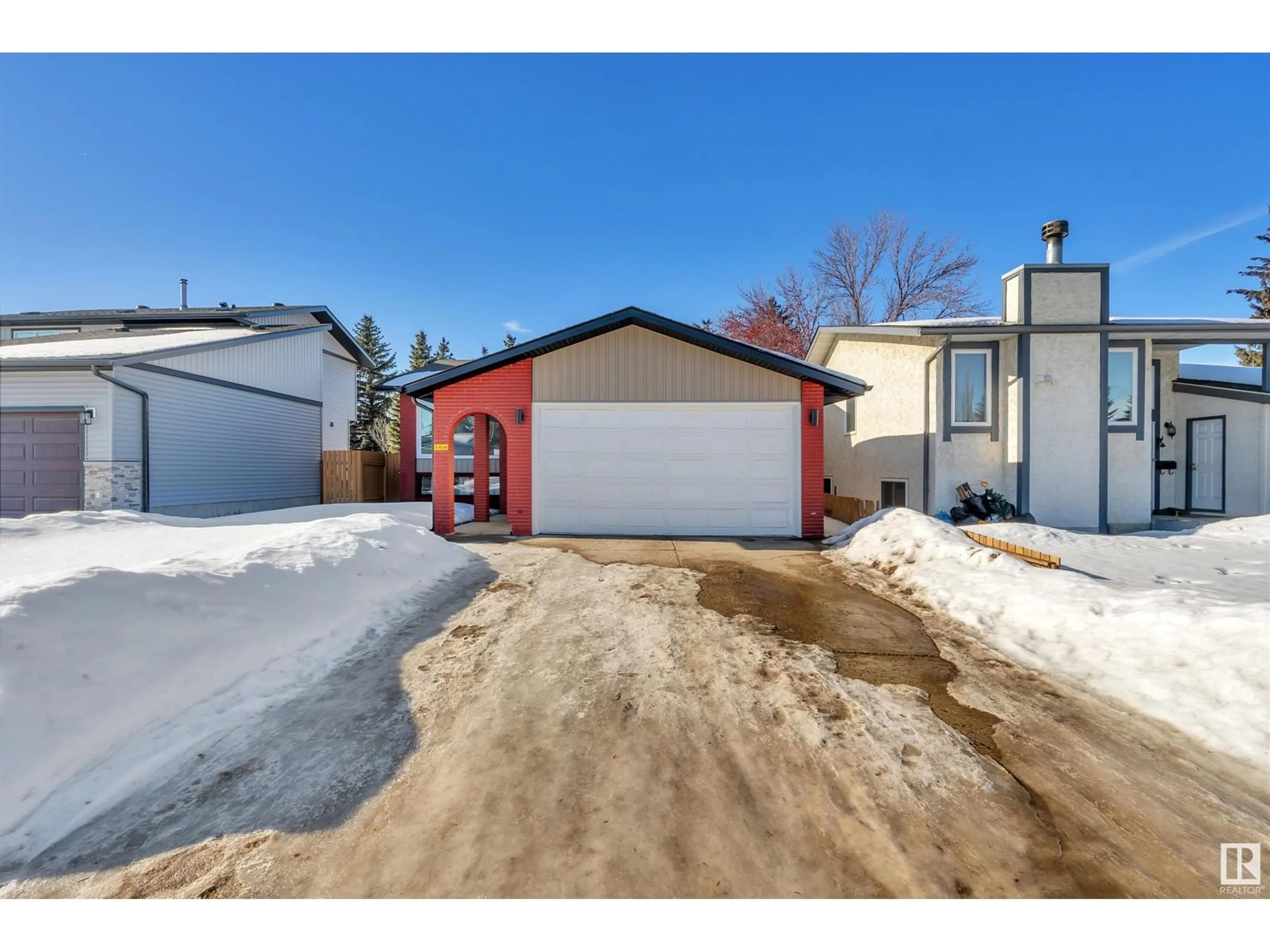 Unknown for NW - 1416 65 ST, Edmonton Alberta T6J2J1