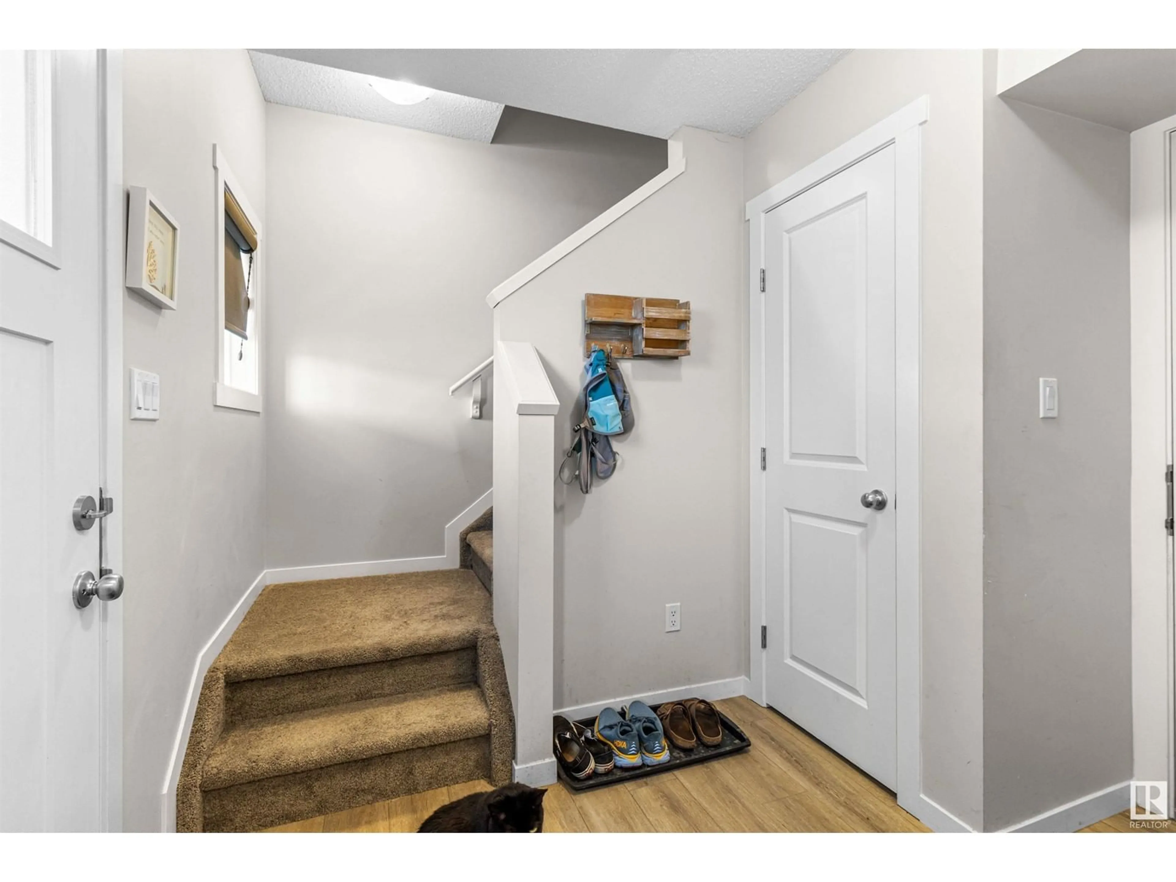 Indoor entryway for #57 50 MCLAUGHLIN DR, Spruce Grove Alberta T7X0E1