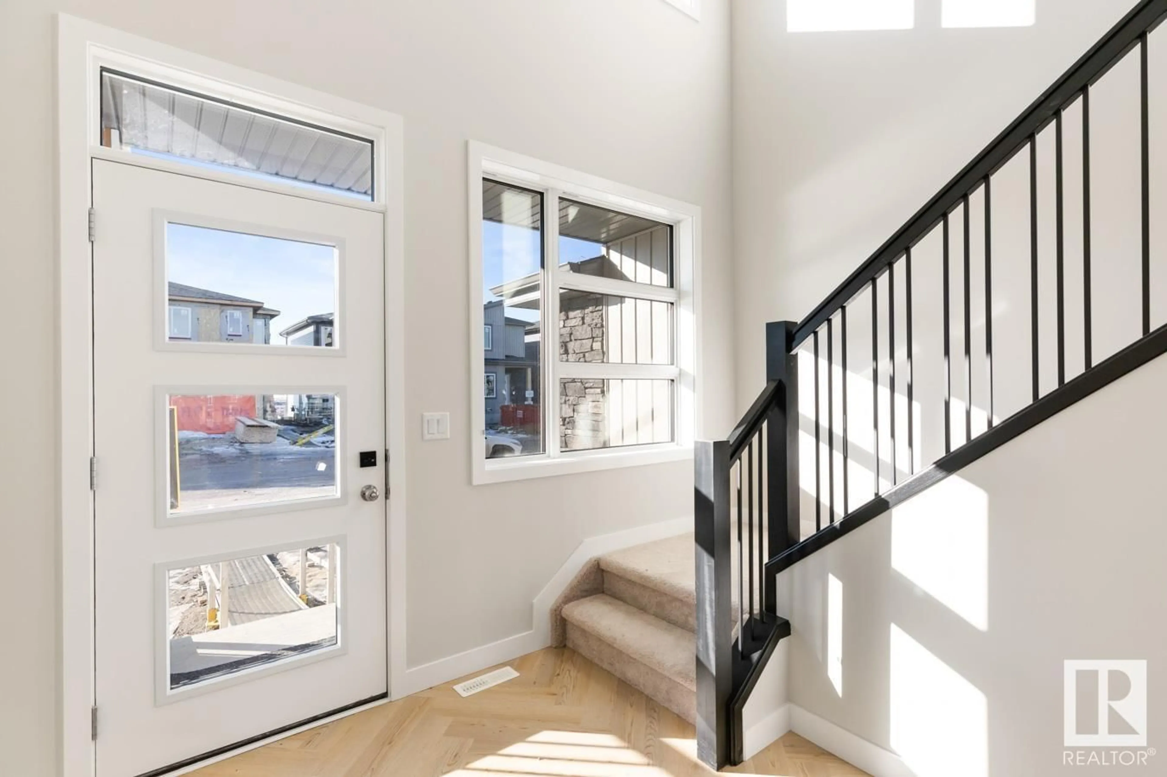 Indoor entryway for 186 CORRAL CI, Sherwood Park Alberta T0B0B0