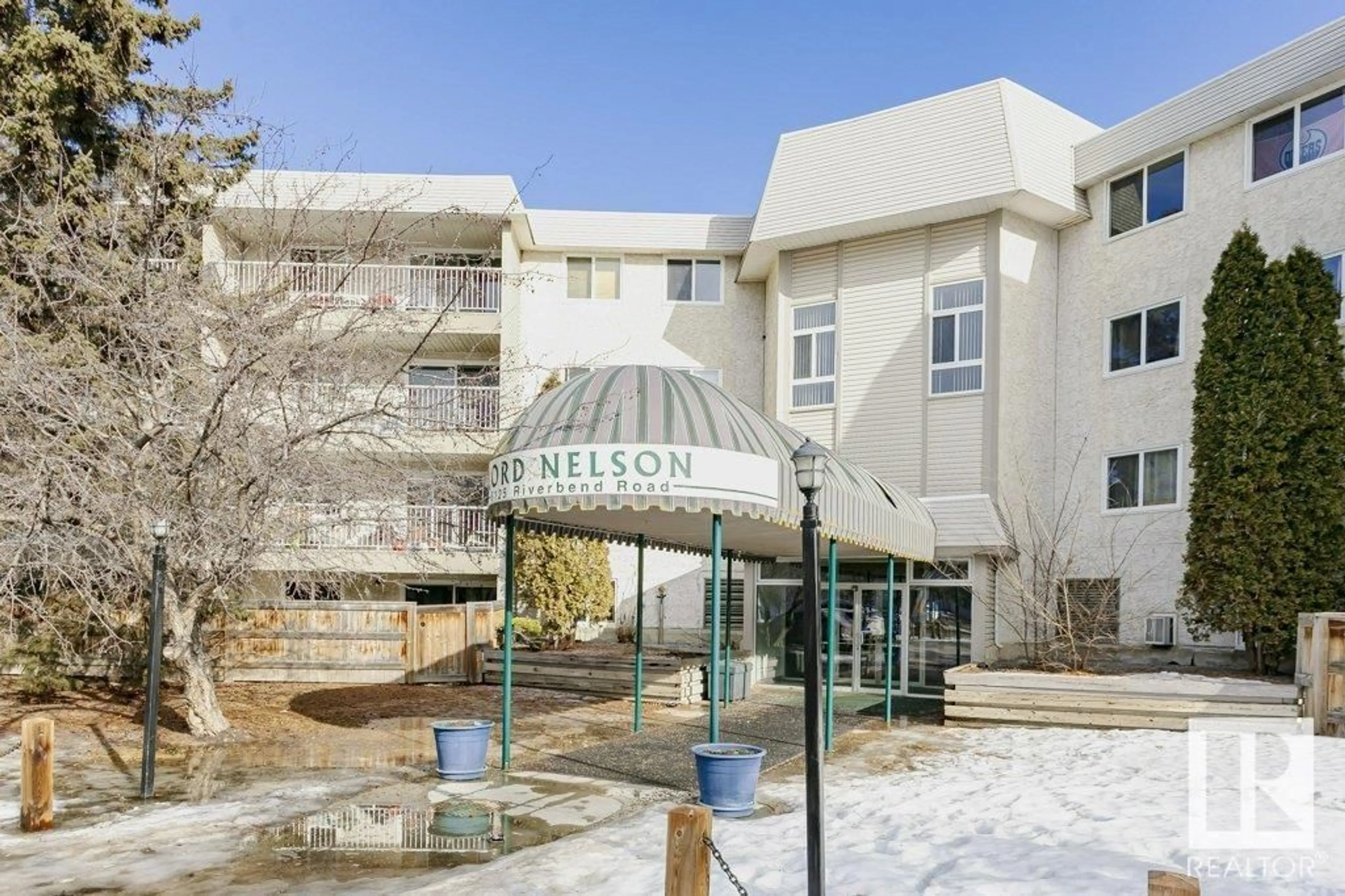 Indoor foyer for #308 5125 RIVERBEND RD NW, Edmonton Alberta T6H2K5