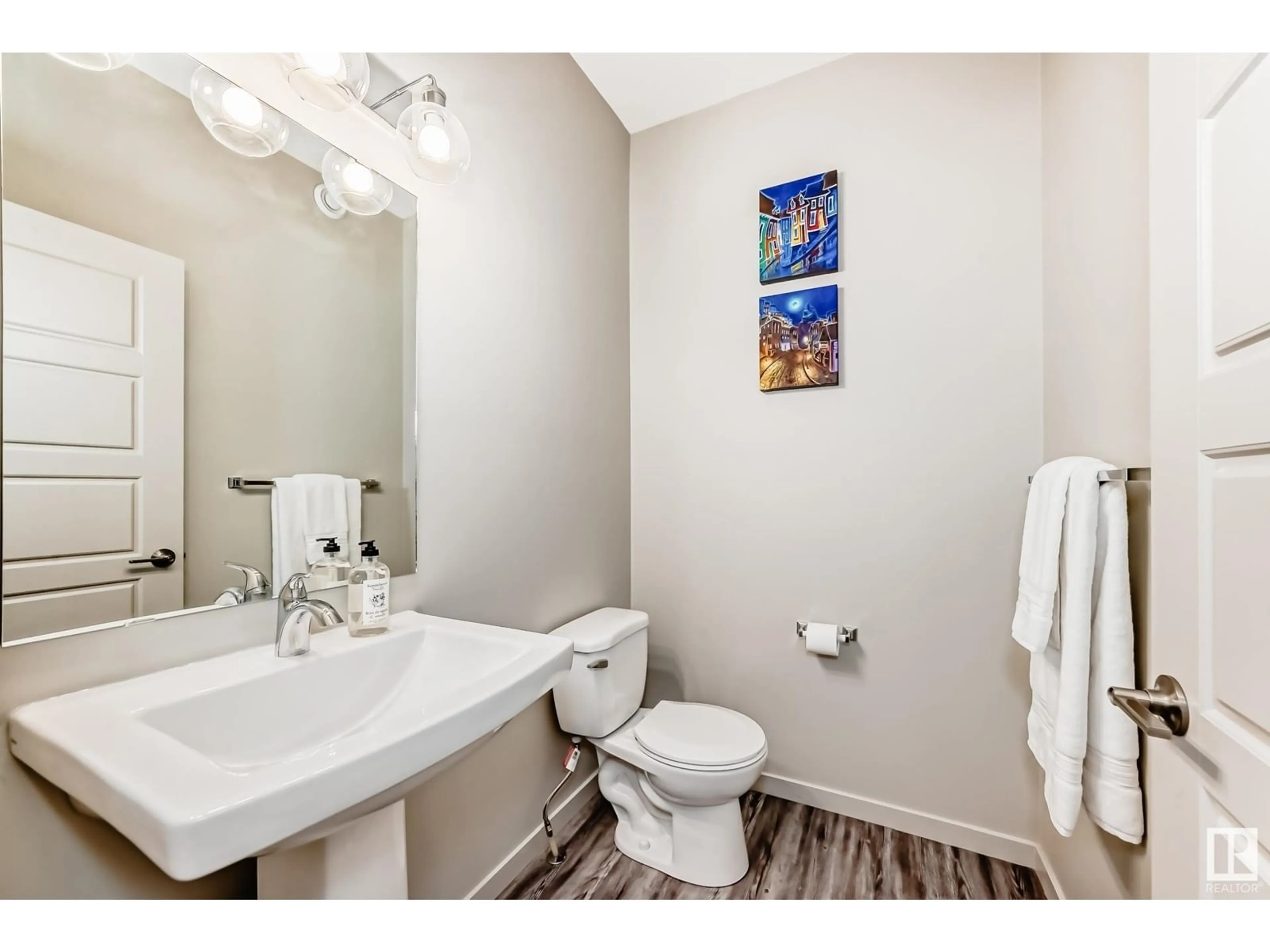 Standard bathroom, ceramic/tile floor for #11 50 EDINBURGH CRT, St. Albert Alberta T8N7X5