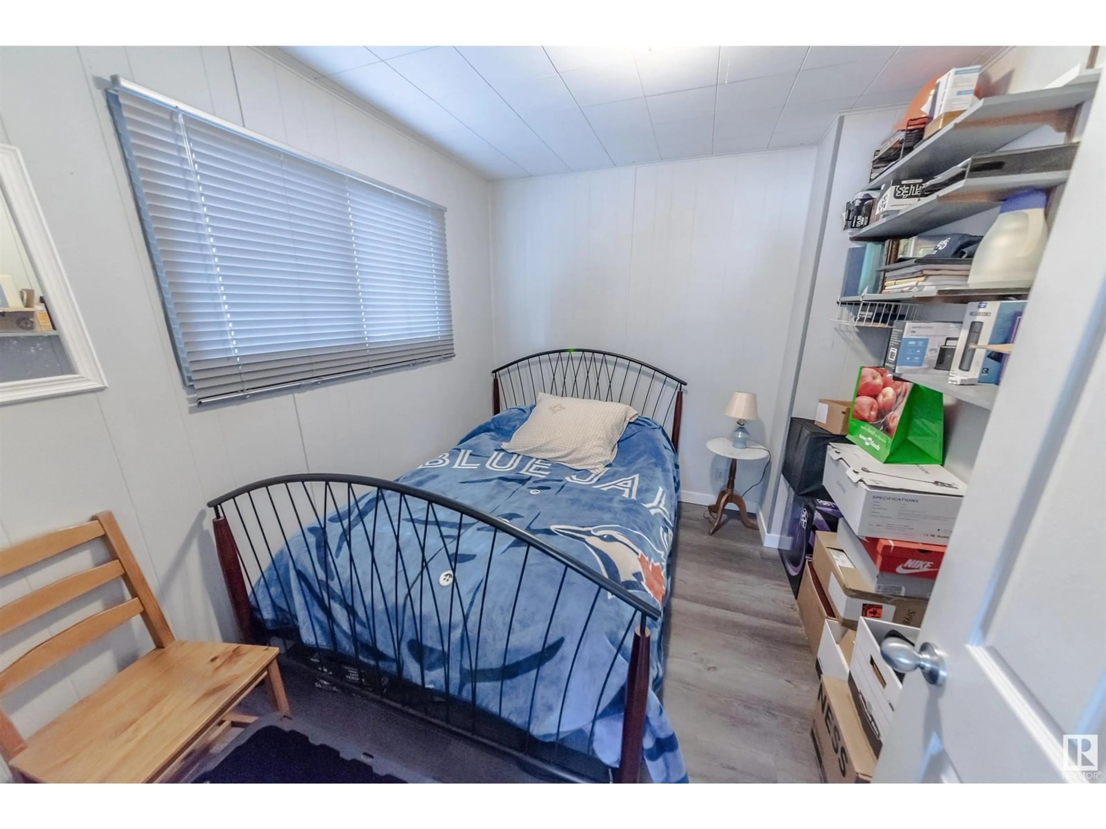 A pic of a room for 707 7 ST, Rural Lac Ste. Anne County Alberta T0E1V0