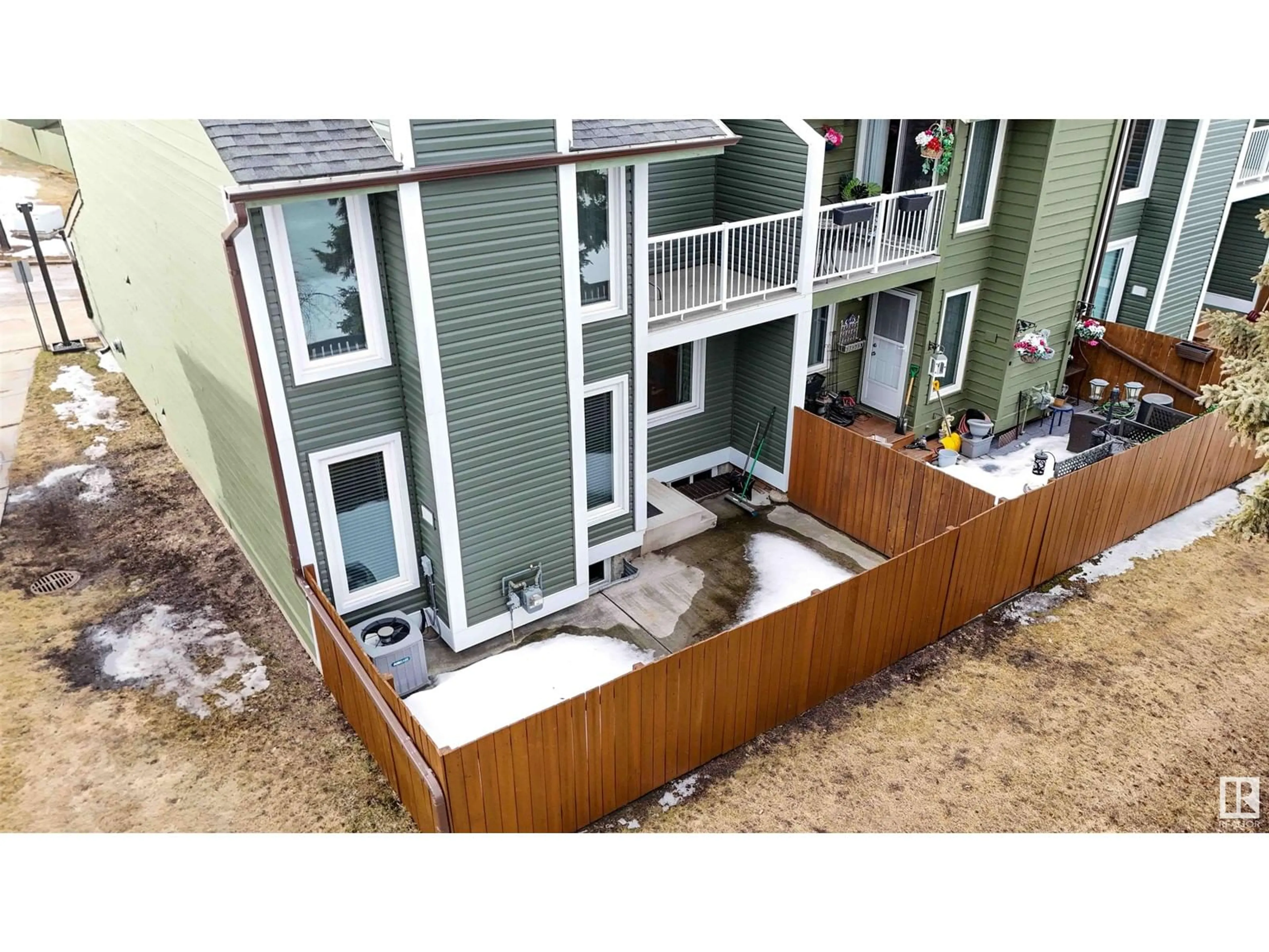 A pic from outside/outdoor area/front of a property/back of a property/a pic from drone, city buildings view from balcony for 16921 95 ST NW, Edmonton Alberta T5Z1Z3