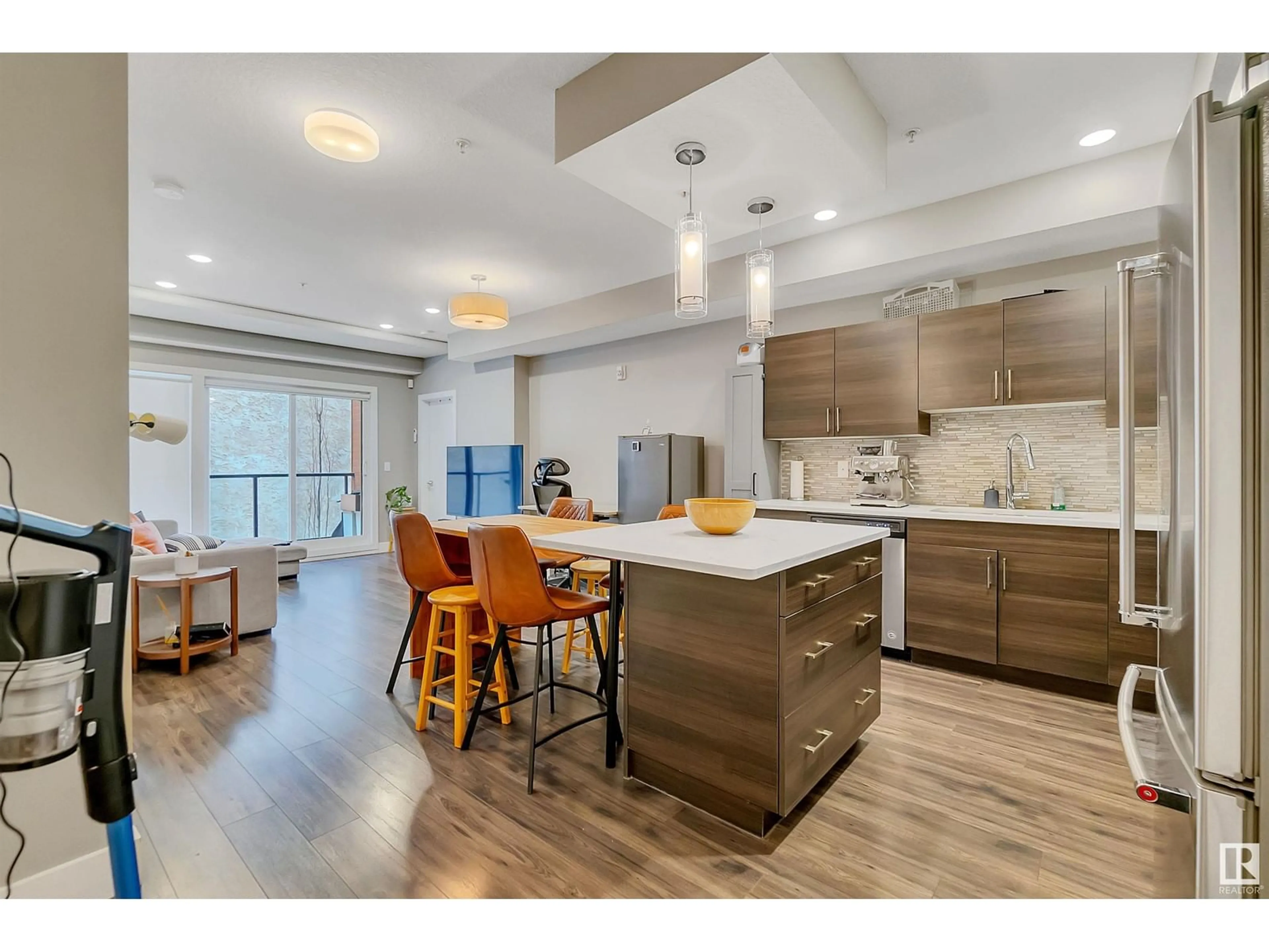 Open concept kitchen, unknown for #204 10006 83 AV NW, Edmonton Alberta T6E2C2