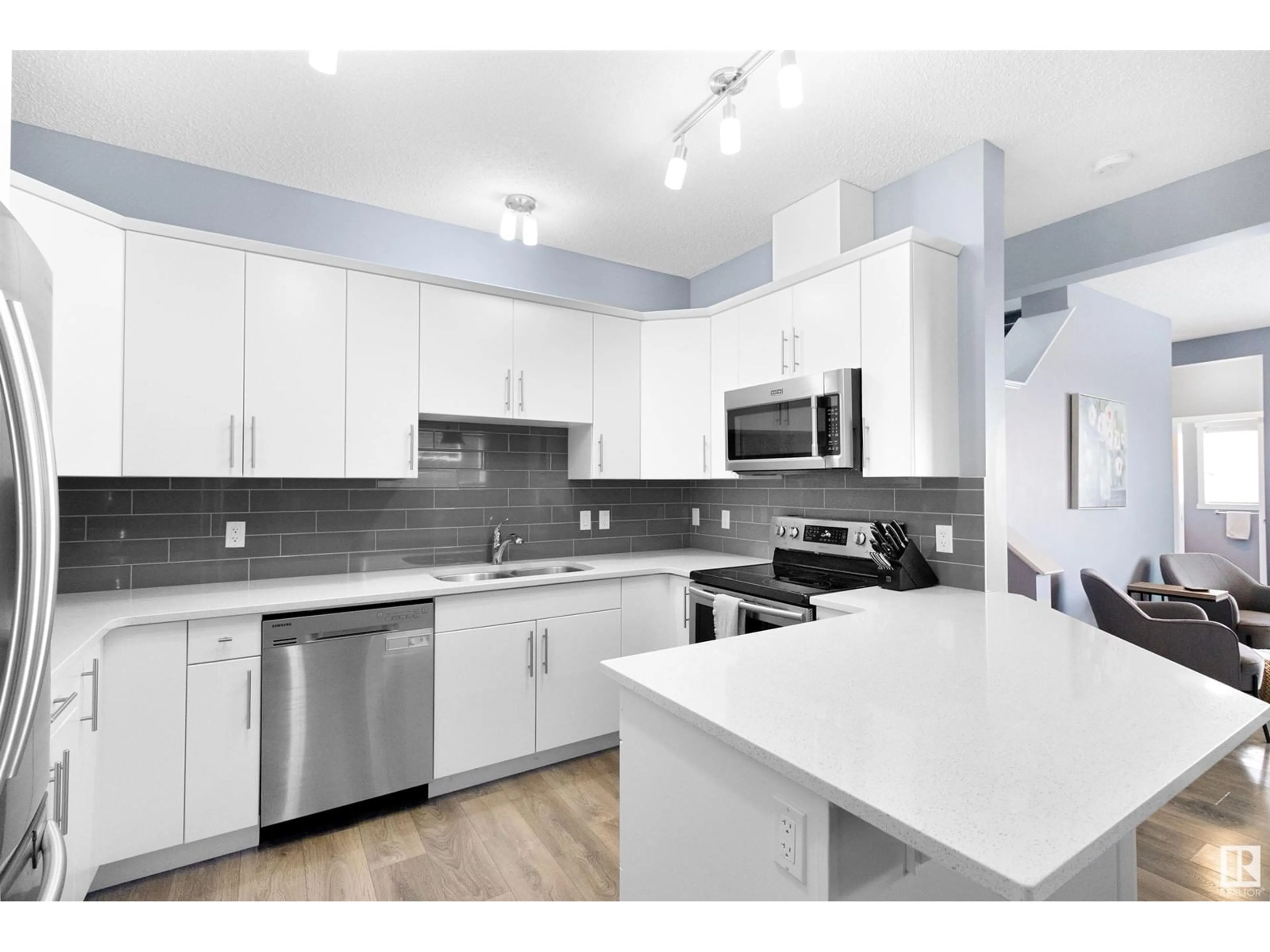 Open concept kitchen, unknown for 55 AVEBURY CO, Sherwood Park Alberta T8H0Z3