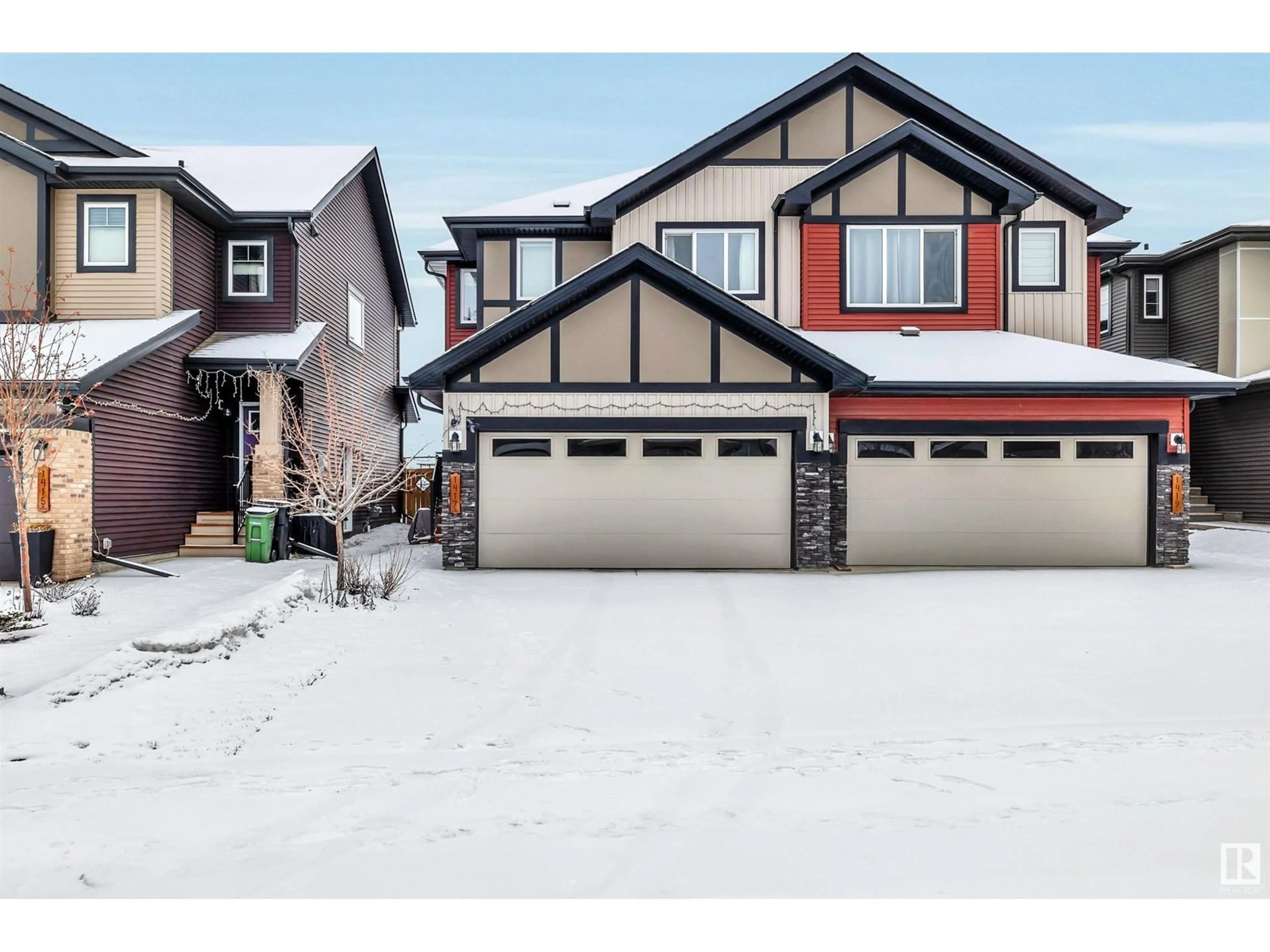 Home with vinyl exterior material, street for 1417 CHERNIAK WY SW, Edmonton Alberta T6W4S6