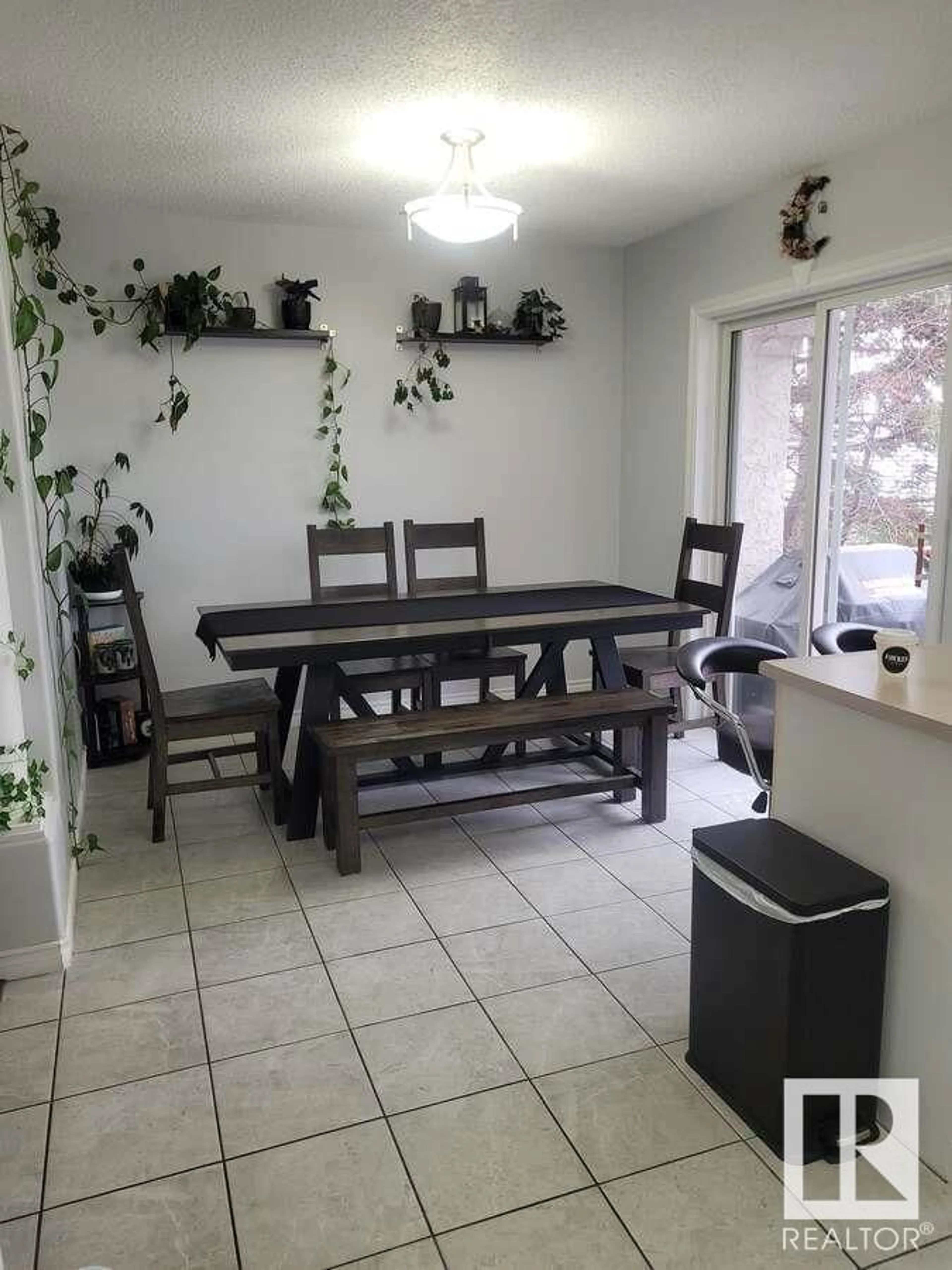 Dining room, unknown for #6 1237 CARTER CREST RD NW, Edmonton Alberta T6R2L6