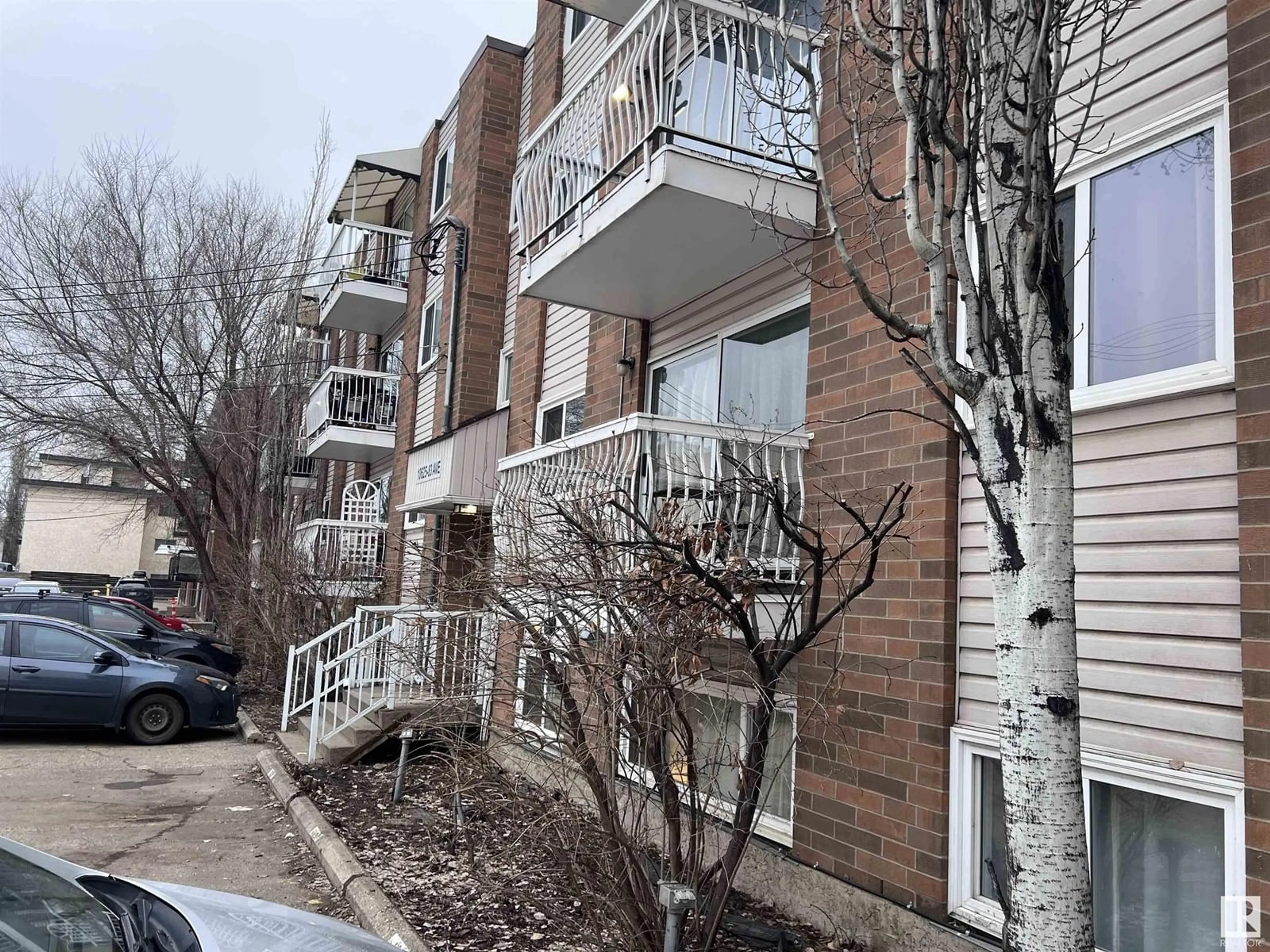 Unknown for #404 - 10625 83 AV, Edmonton Alberta T6E2E3
