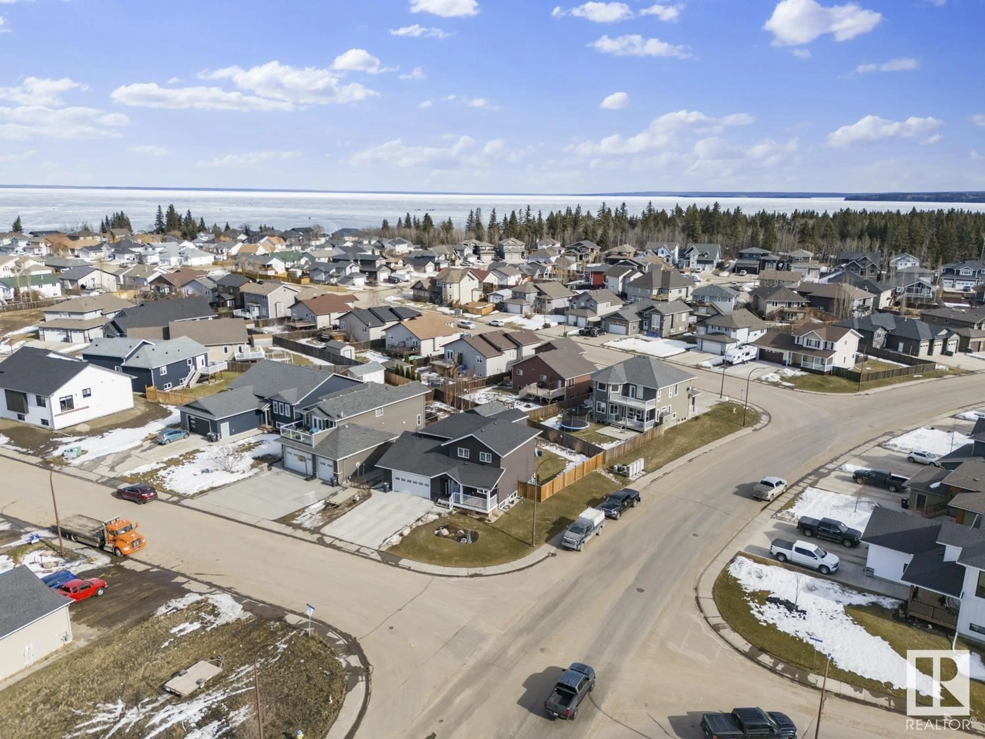 A pic from outside/outdoor area/front of a property/back of a property/a pic from drone, street for 501 Lakewood CL, Cold Lake Alberta T9M0E9