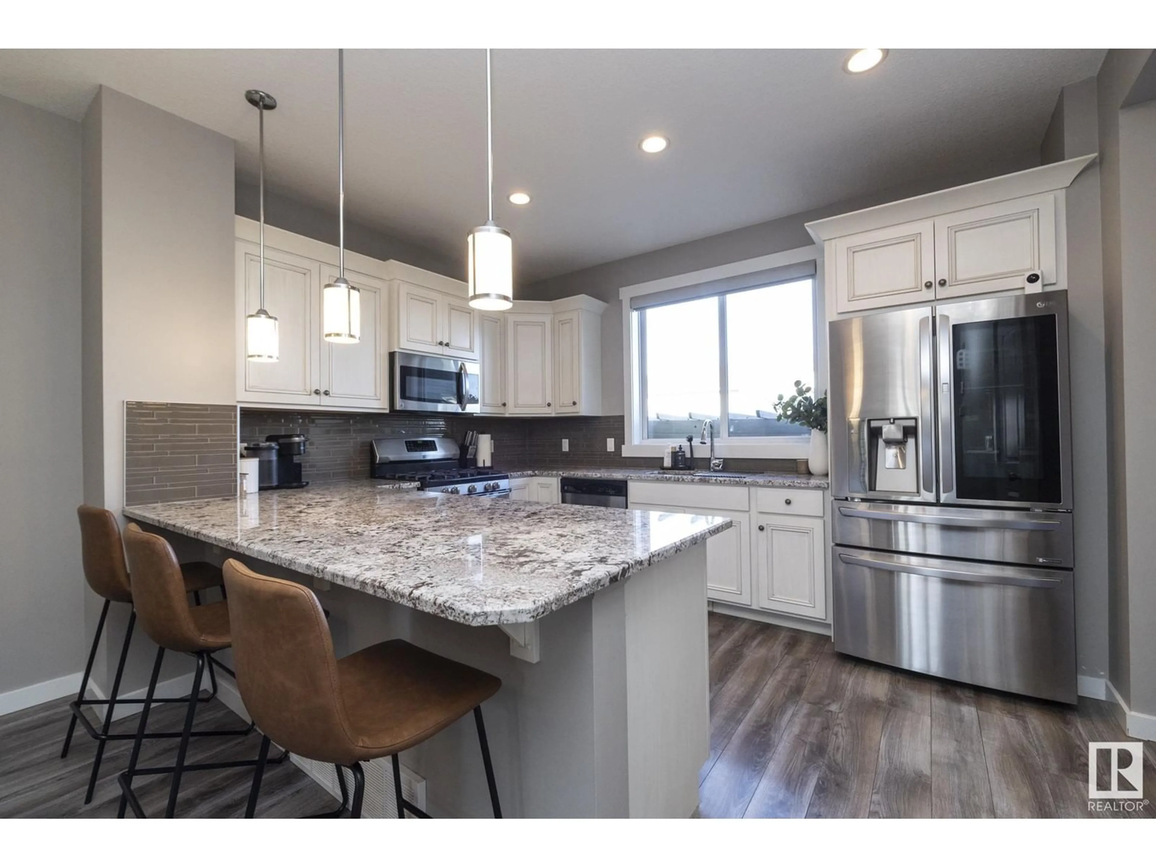 Open concept kitchen, unknown for 3449 CUTLER CR SW, Edmonton Alberta T6W2B3