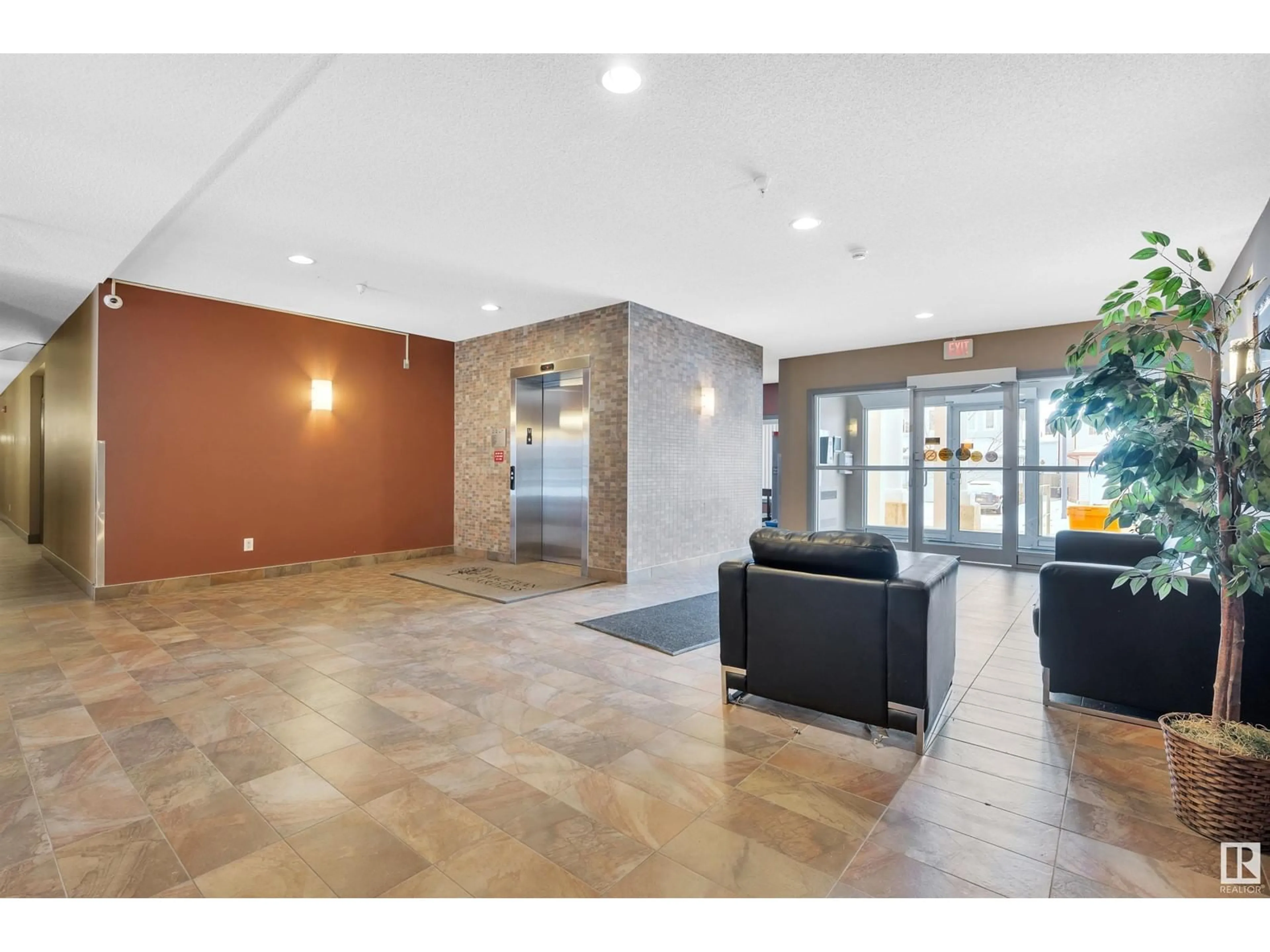 Indoor foyer for #408 226 Macewan RD SW, Edmonton Alberta T6W0C5