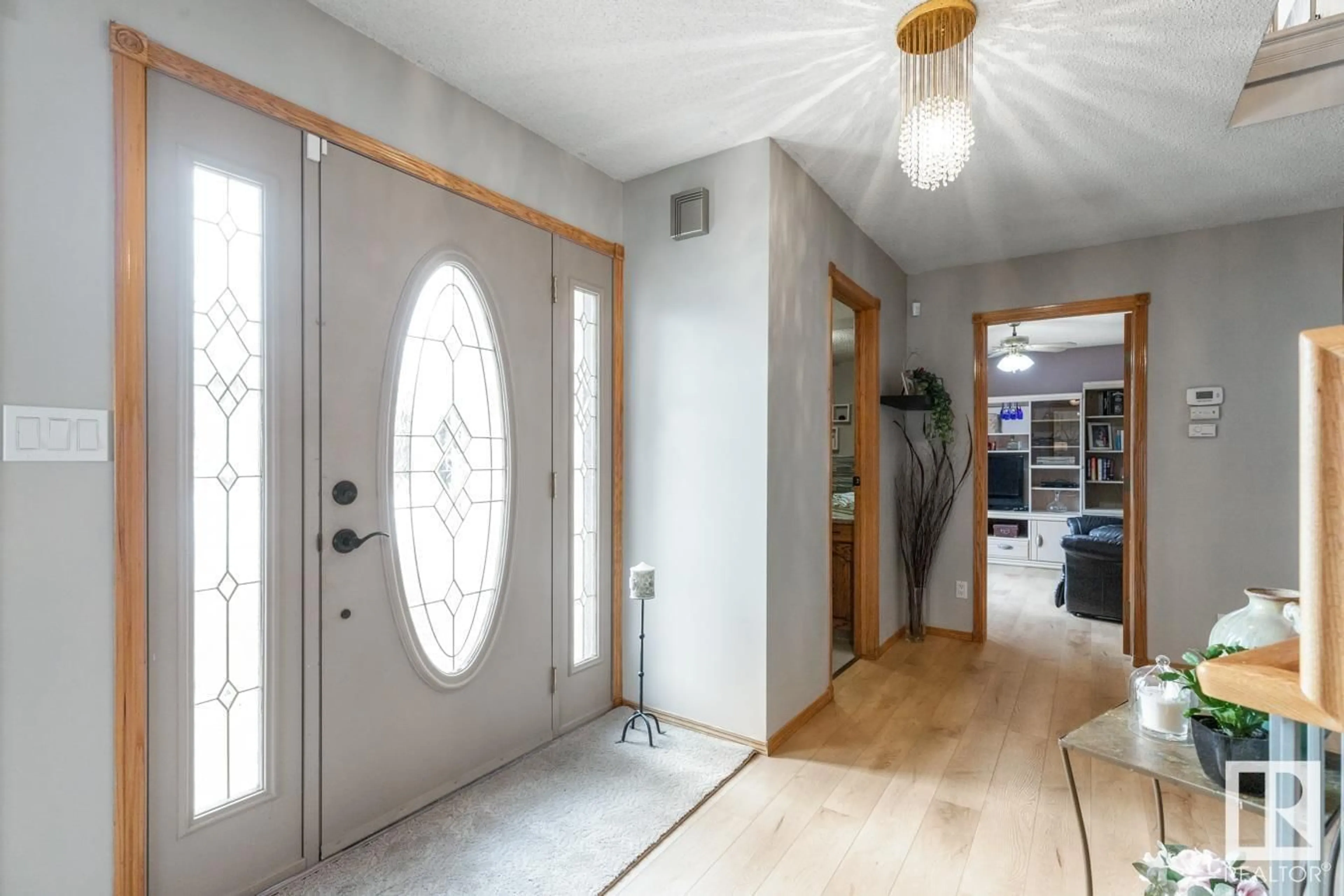 Indoor entryway for 22112 TWP ROAD 531, Rural Strathcona County Alberta T8E2E3