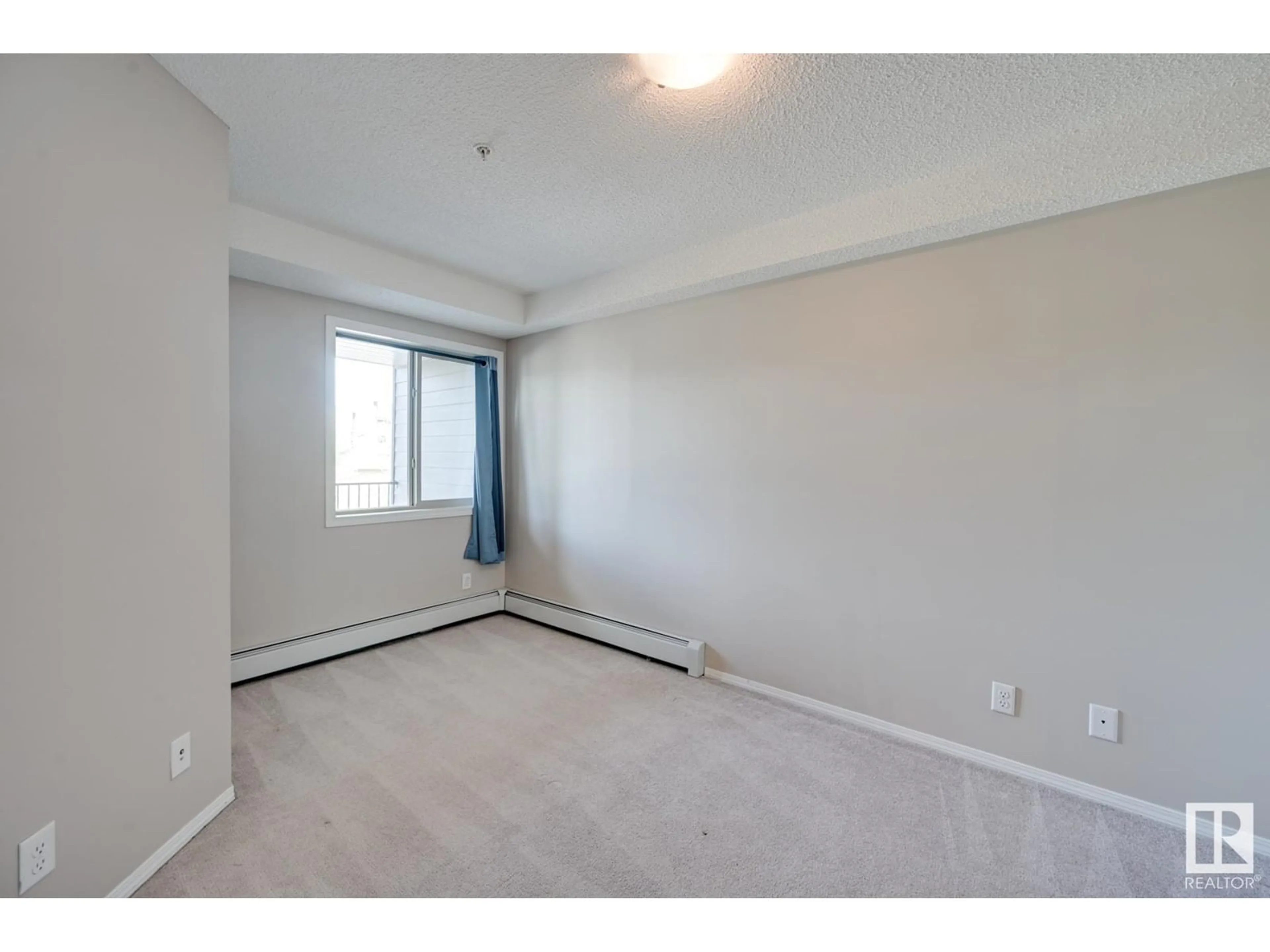 A pic of a room for #207 11804 22 AV SW, Edmonton Alberta T6W2A2