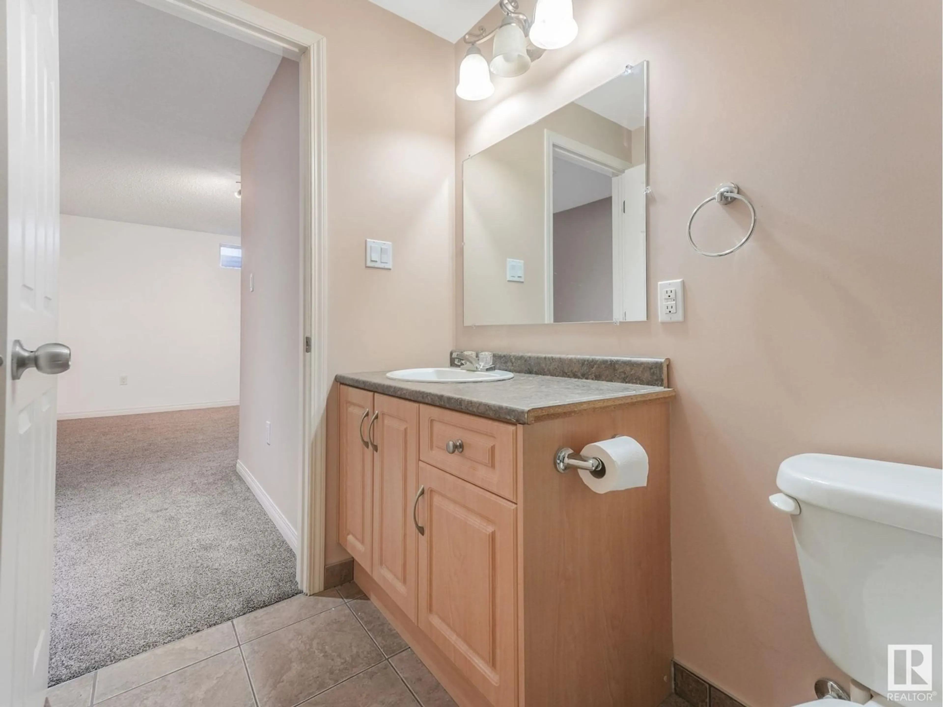 Standard bathroom, unknown for 4920 31 AV NW, Edmonton Alberta T6L5H6