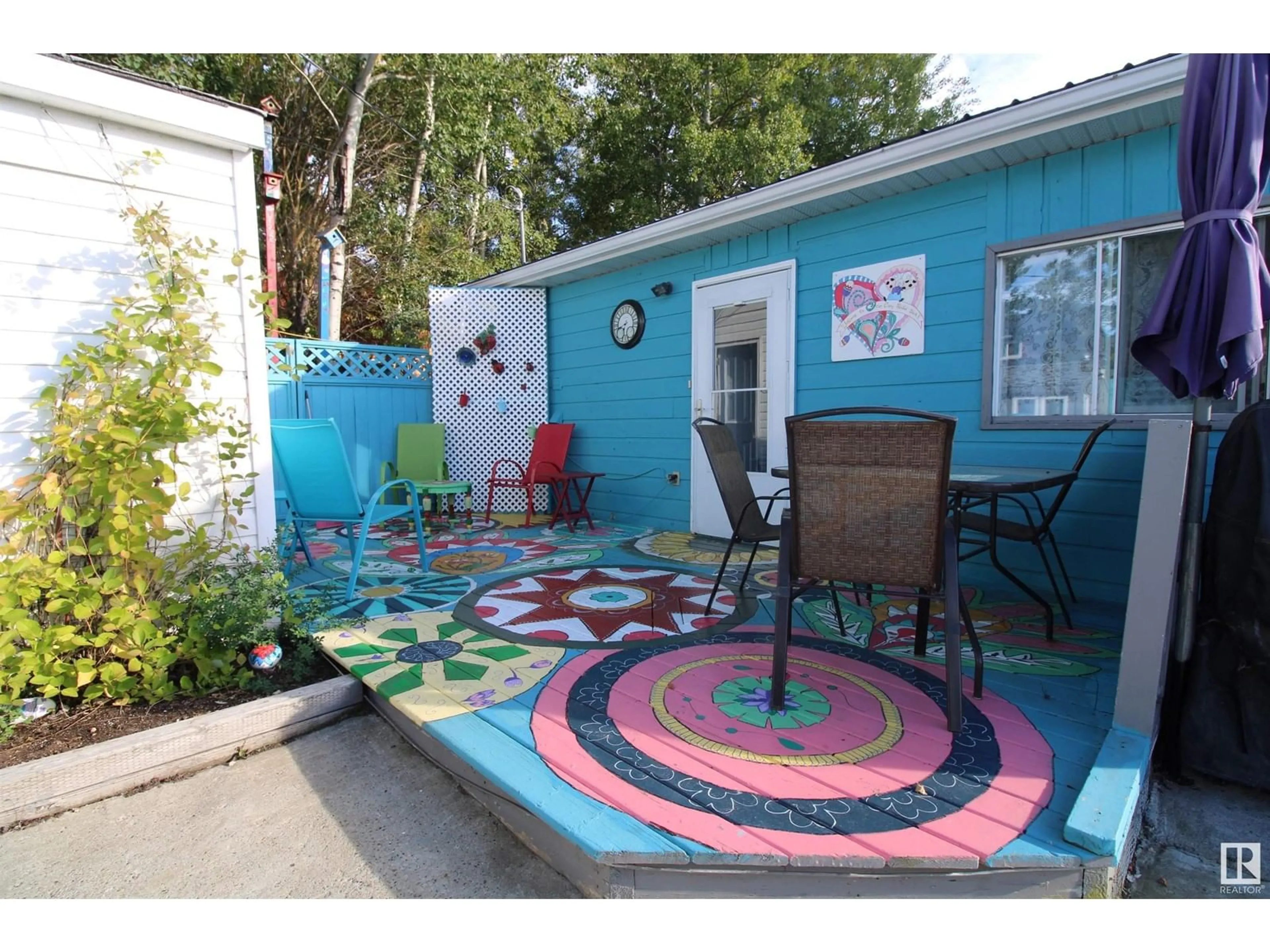 Patio, street for 4723 45 ST, Rural Lac Ste. Anne County Alberta T0E0A0