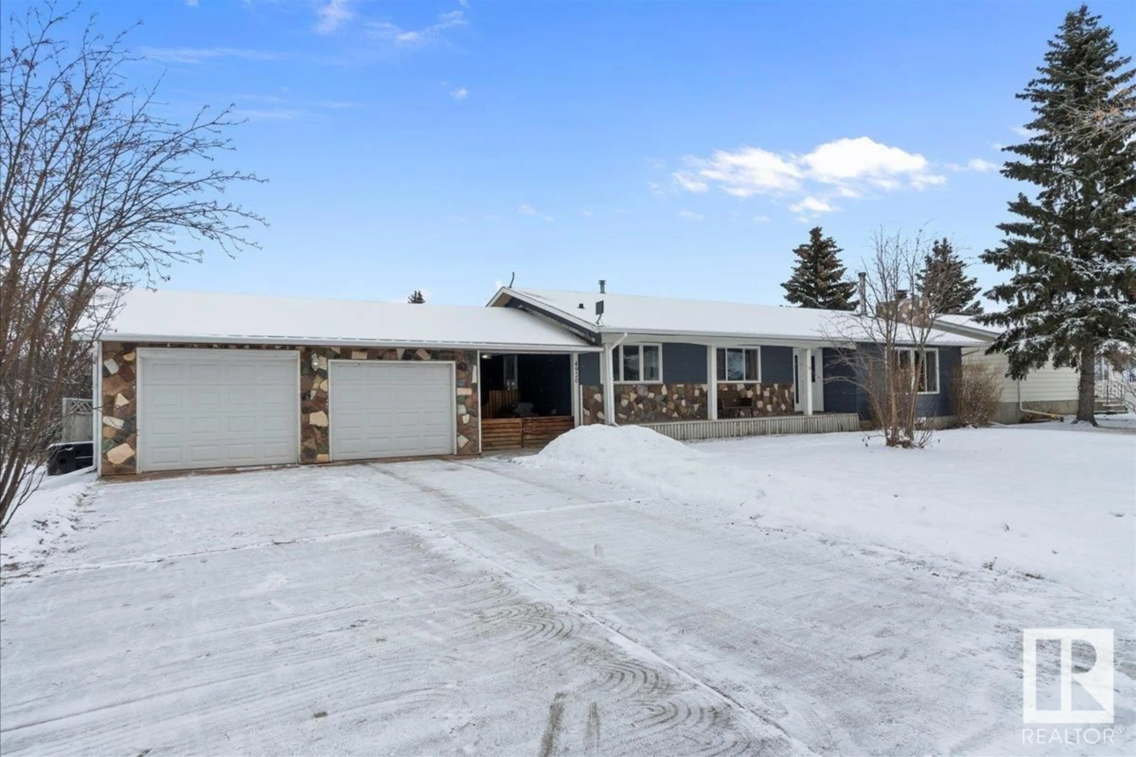 A pic from outside/outdoor area/front of a property/back of a property/a pic from drone, street for 4920 53 AV, Ryley Alberta T0B4A0