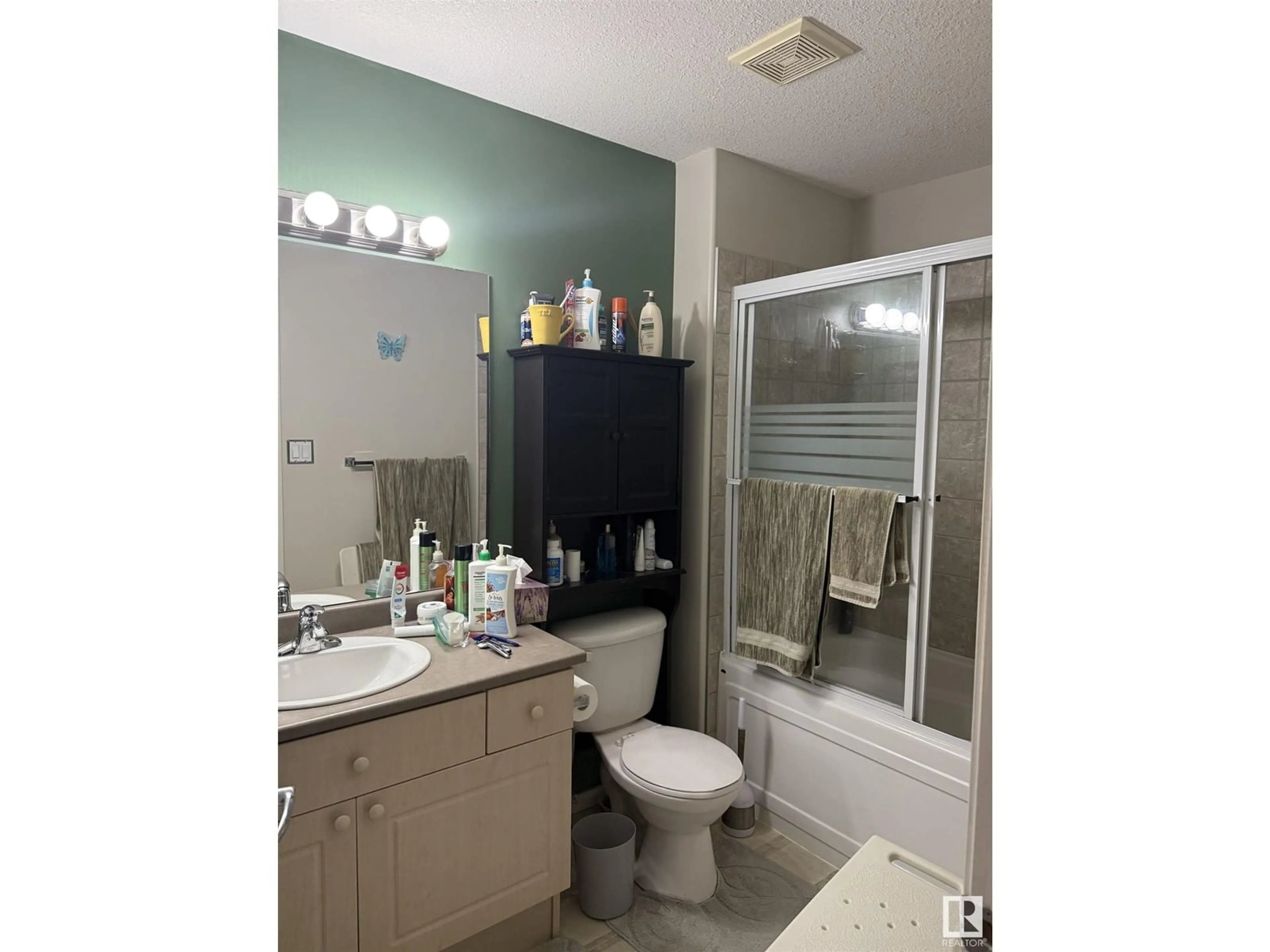 Standard bathroom, unknown for #401 592 HOOKE RD NW, Edmonton Alberta T5A5H2