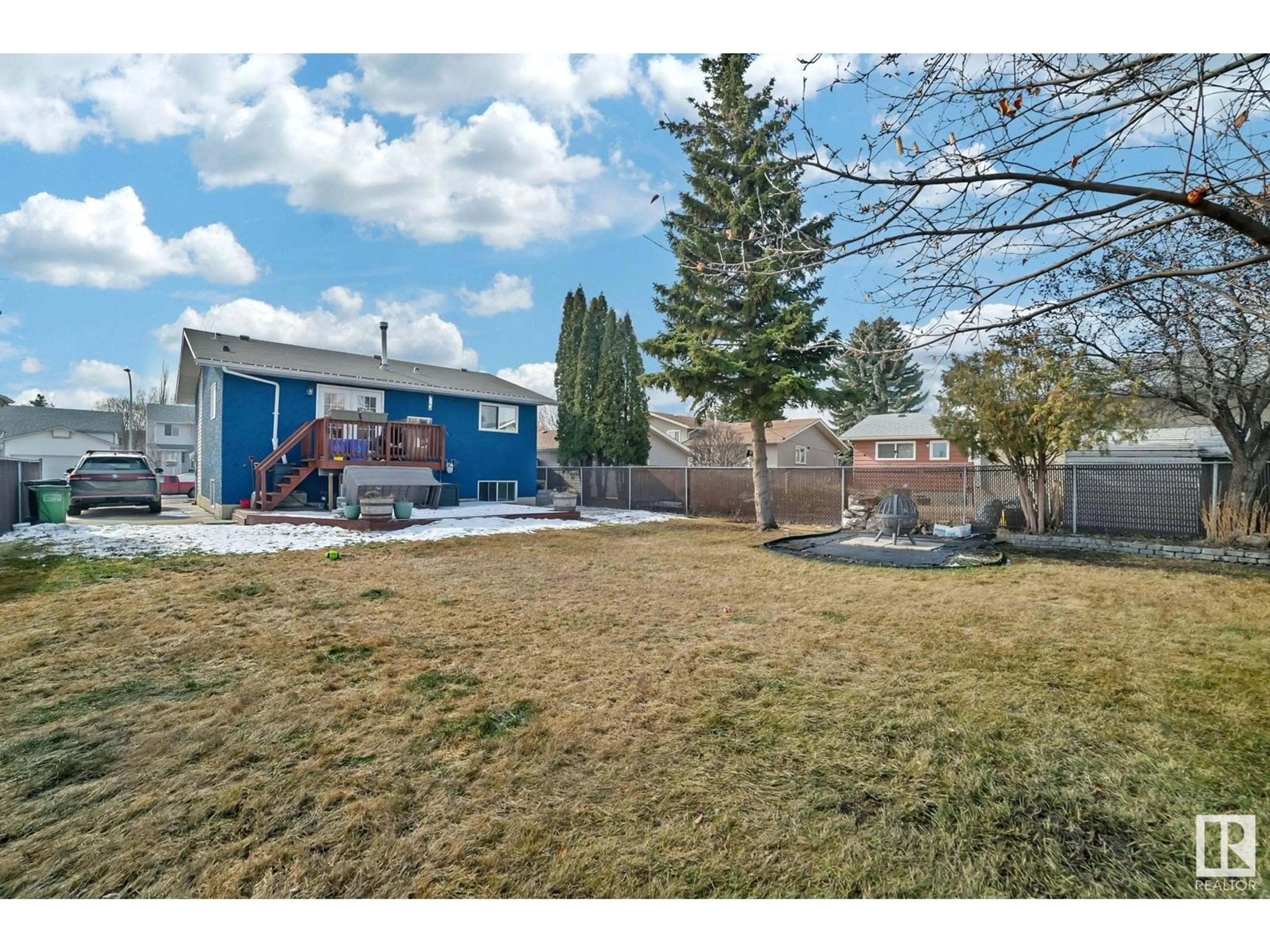 A pic from outside/outdoor area/front of a property/back of a property/a pic from drone, street for 2408 133 AVE NW, Edmonton Alberta T5A4K1