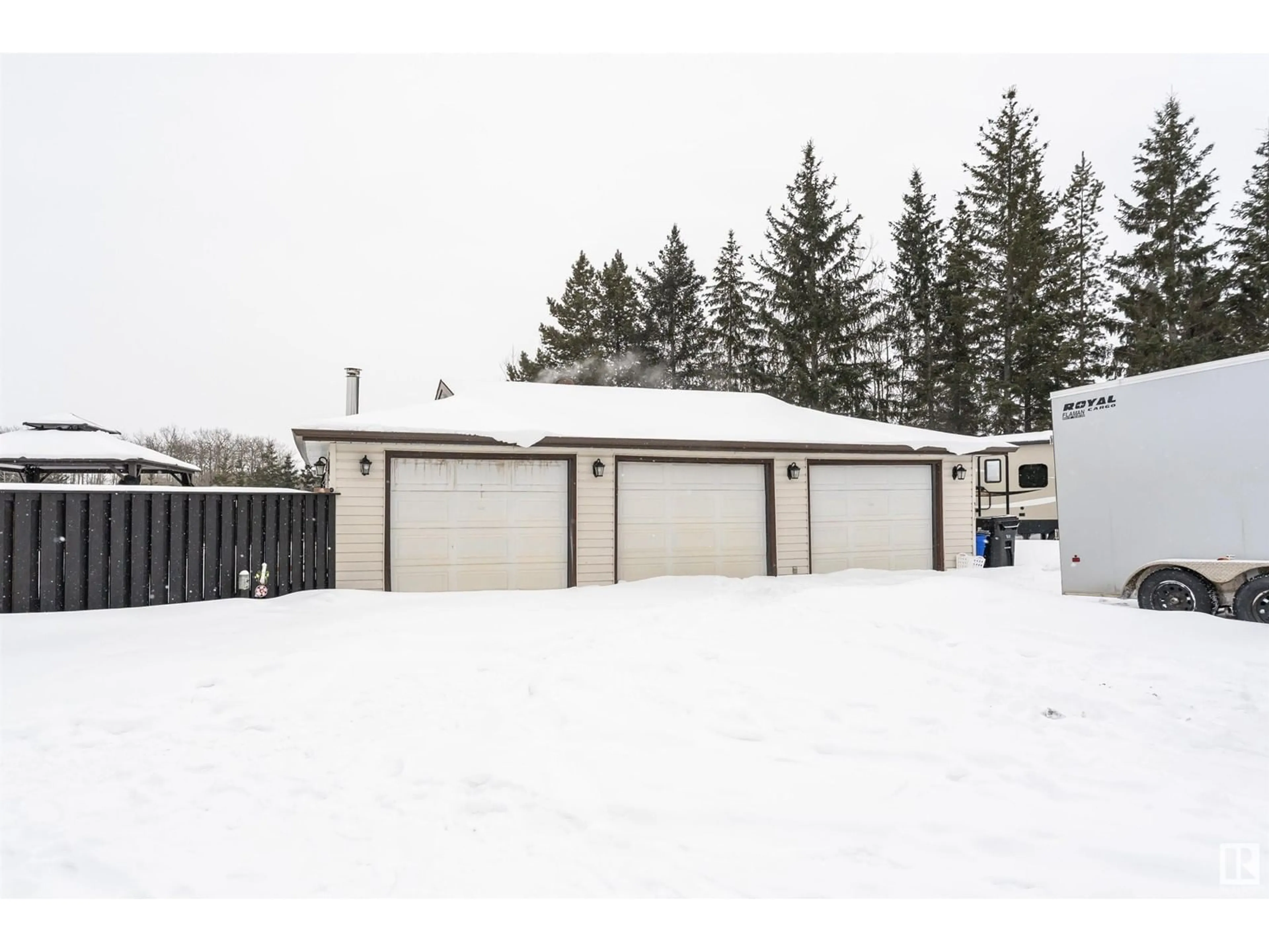 Shed for 133 52470 RR221, Rural Strathcona County Alberta T8H2H8