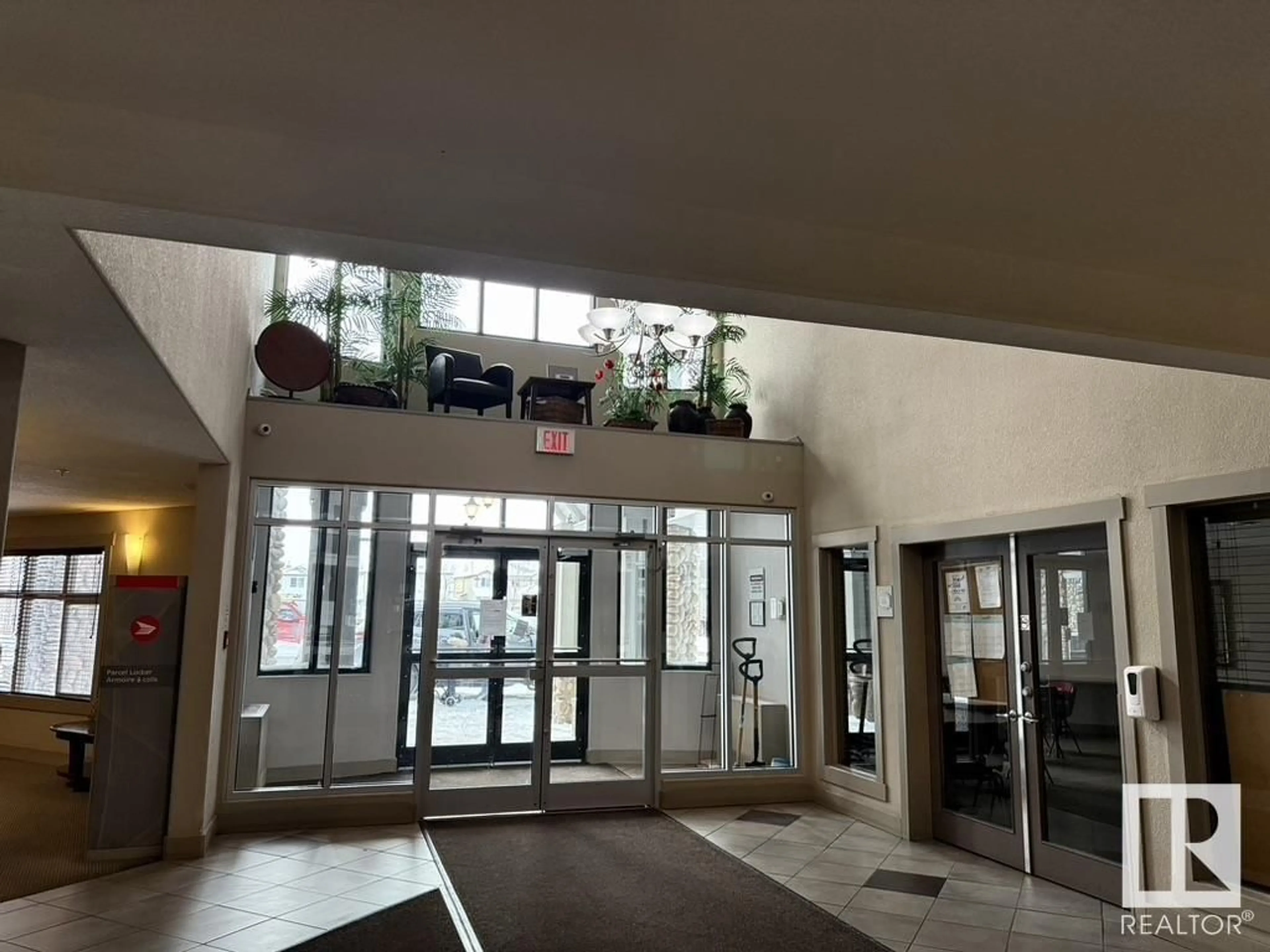 Indoor foyer for #324 - 16035 132 ST, Edmonton Alberta T6V0B4