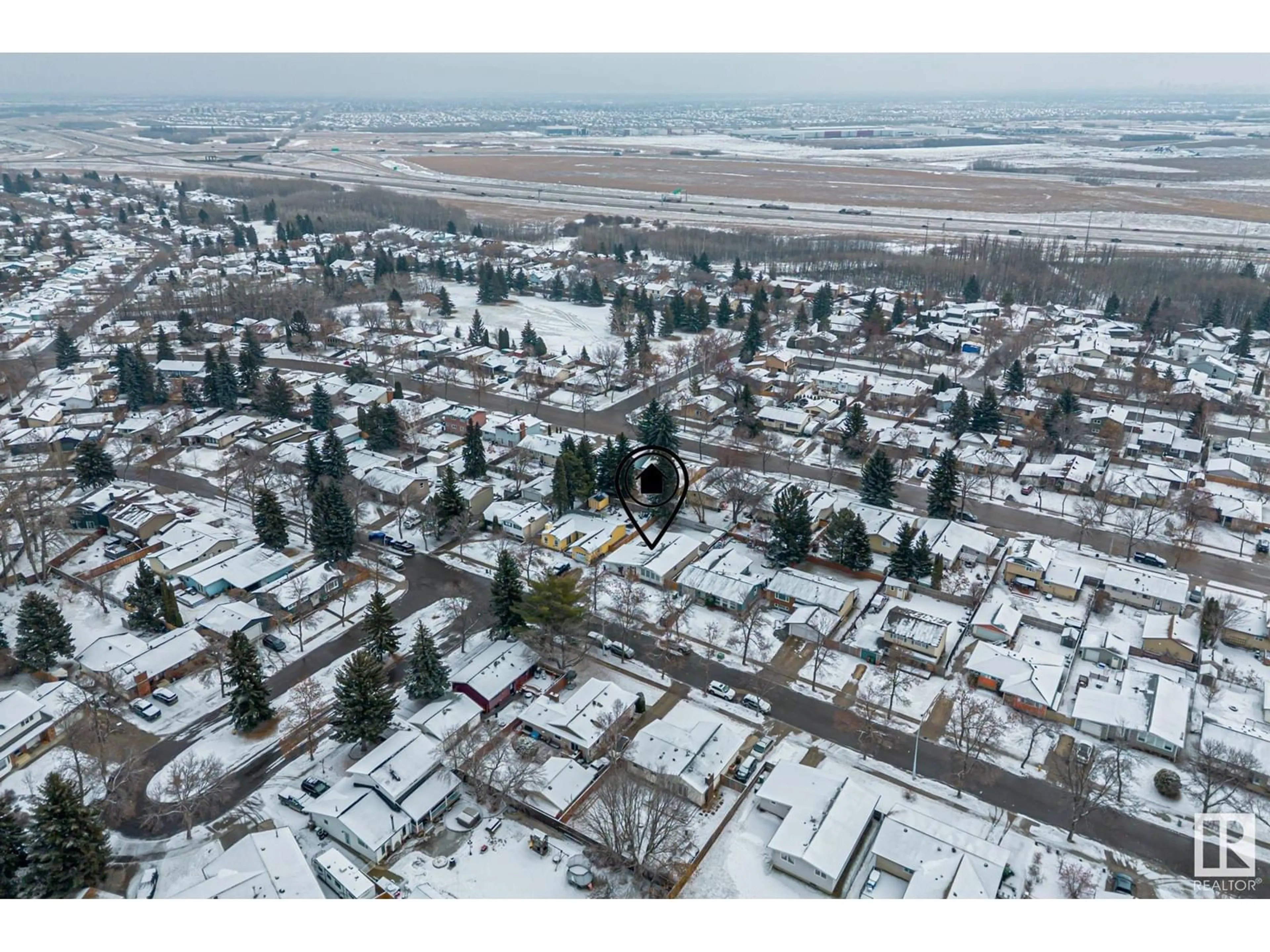 A pic from outside/outdoor area/front of a property/back of a property/a pic from drone, mountain view for 20 AFTON CR, St. Albert Alberta T8N2T3