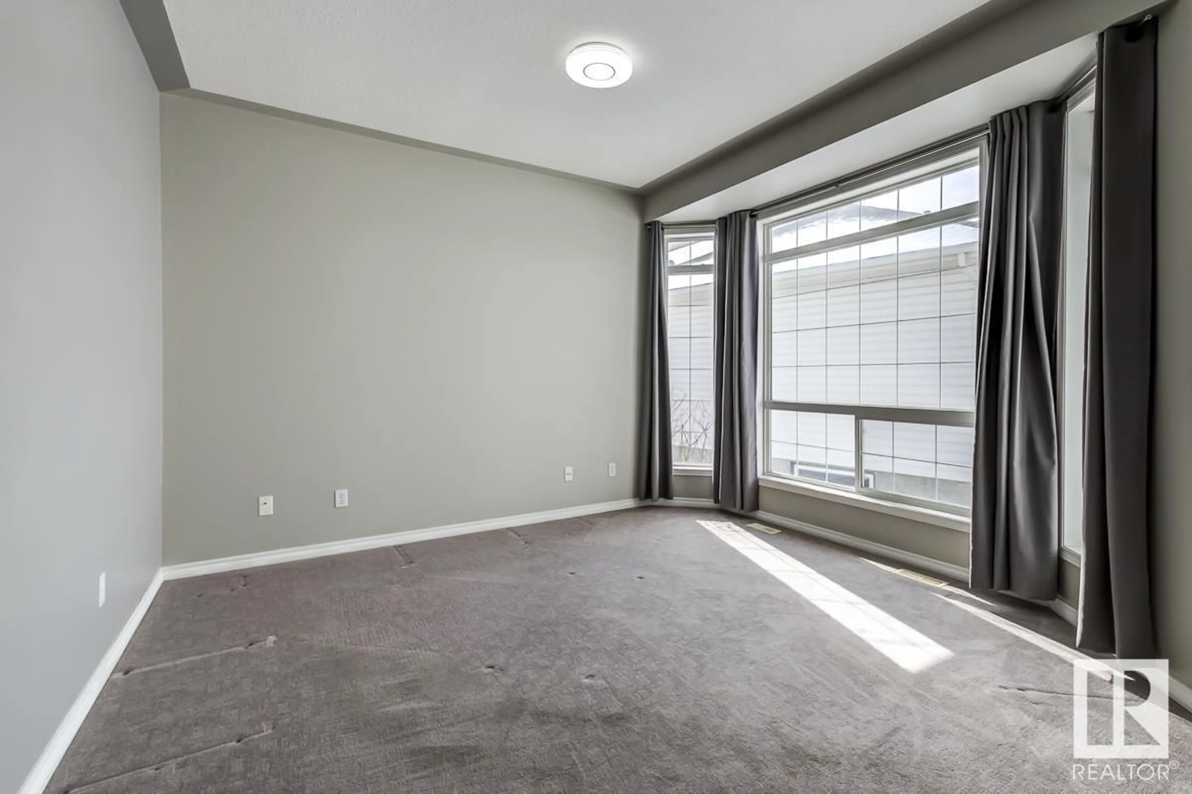 A pic of a room for #10 1659 JAMHA RD NW, Edmonton Alberta T6L7G6