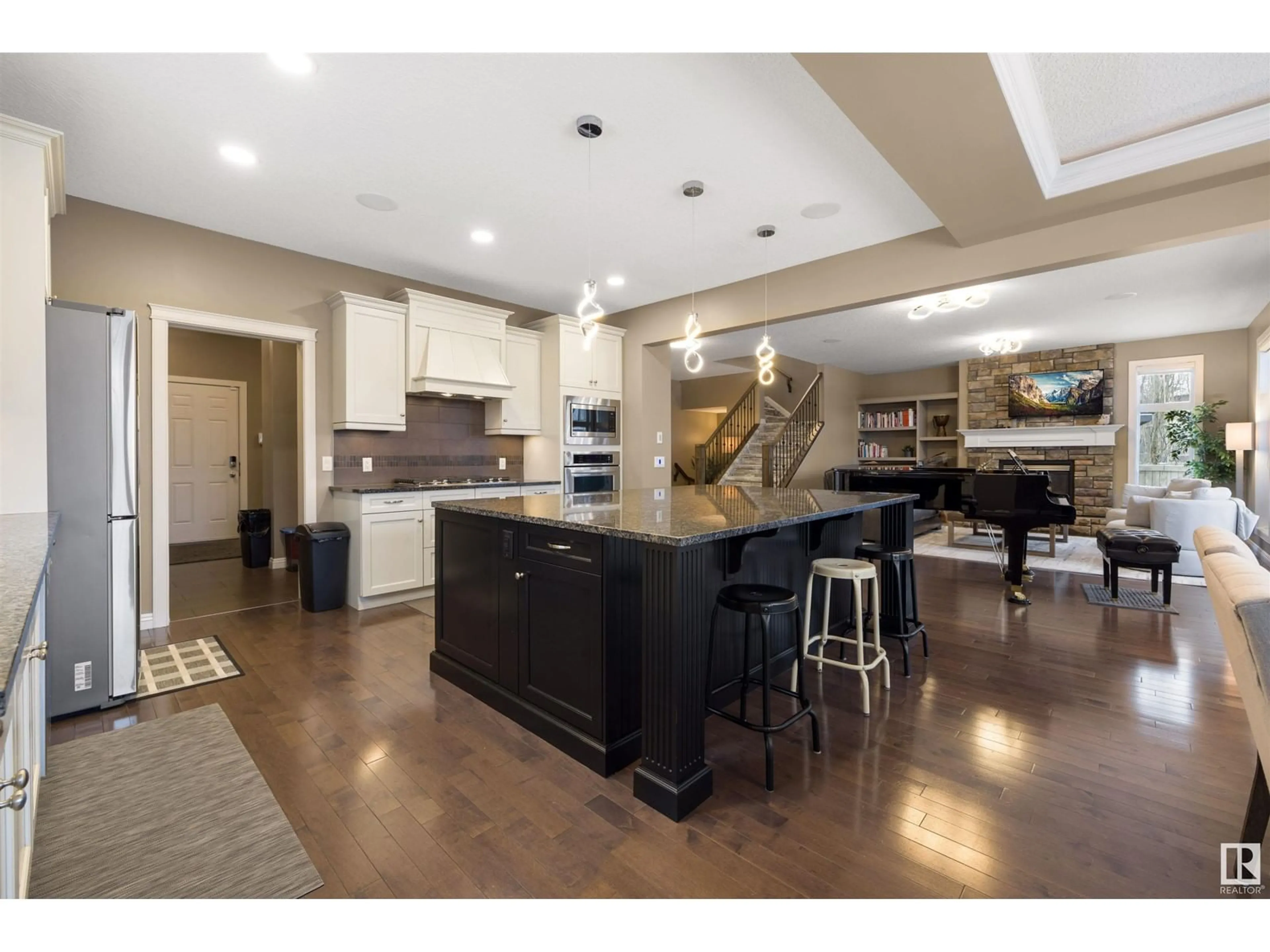 Open concept kitchen, unknown for SW - 3211 WATSON CO, Edmonton Alberta T6W0P2
