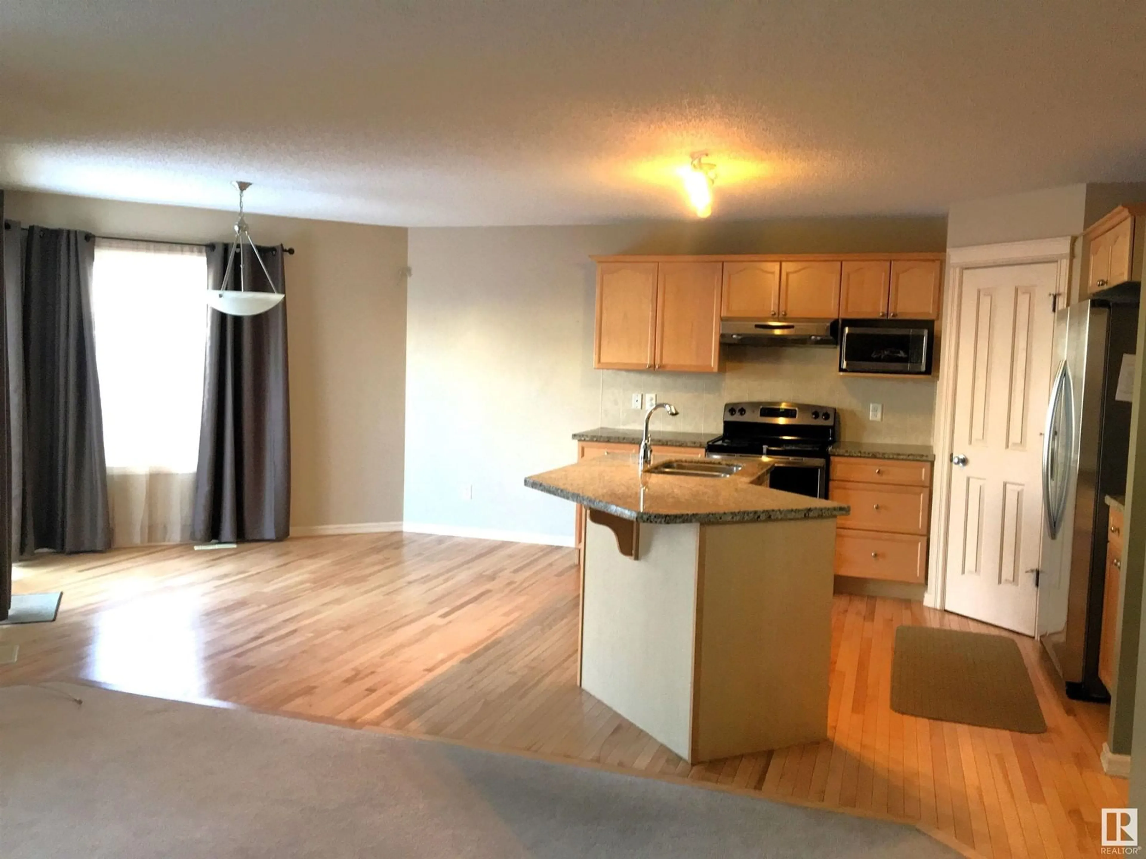 Unknown for 4514 163A AV, Edmonton Alberta T5Y3H7