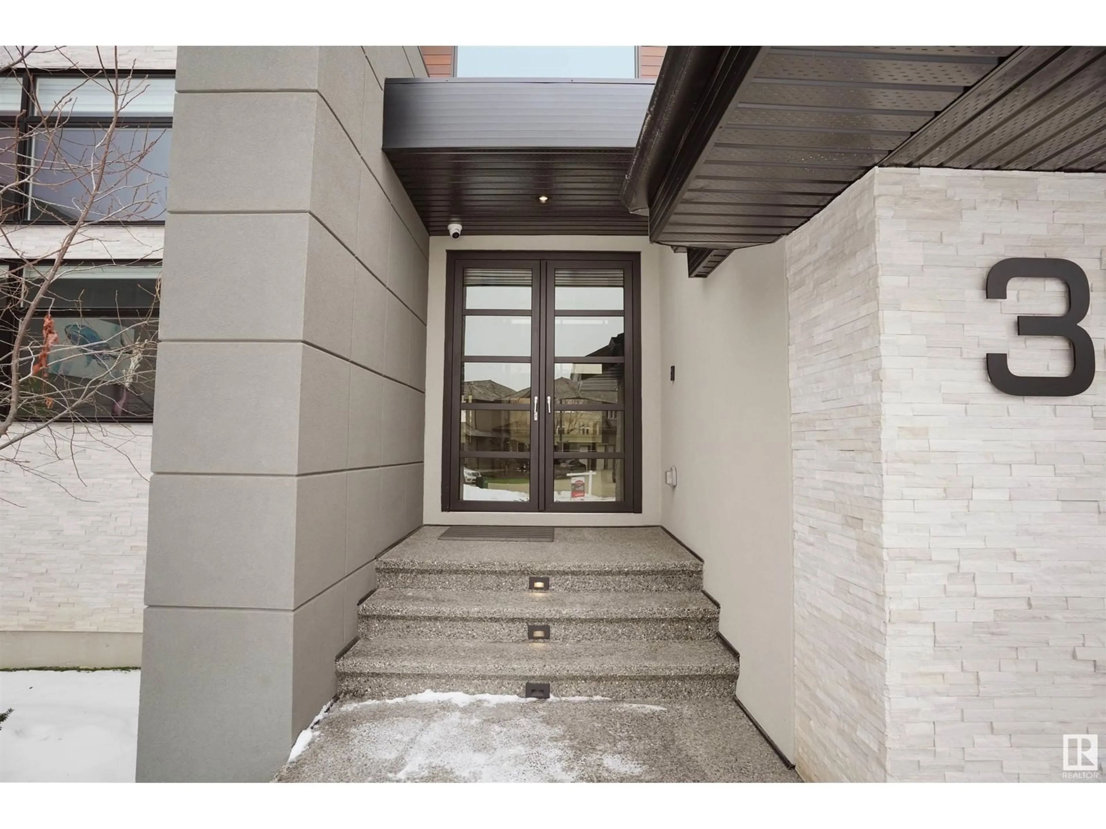 Indoor entryway for 3530 WATSON PT, Edmonton Alberta T6W2L2