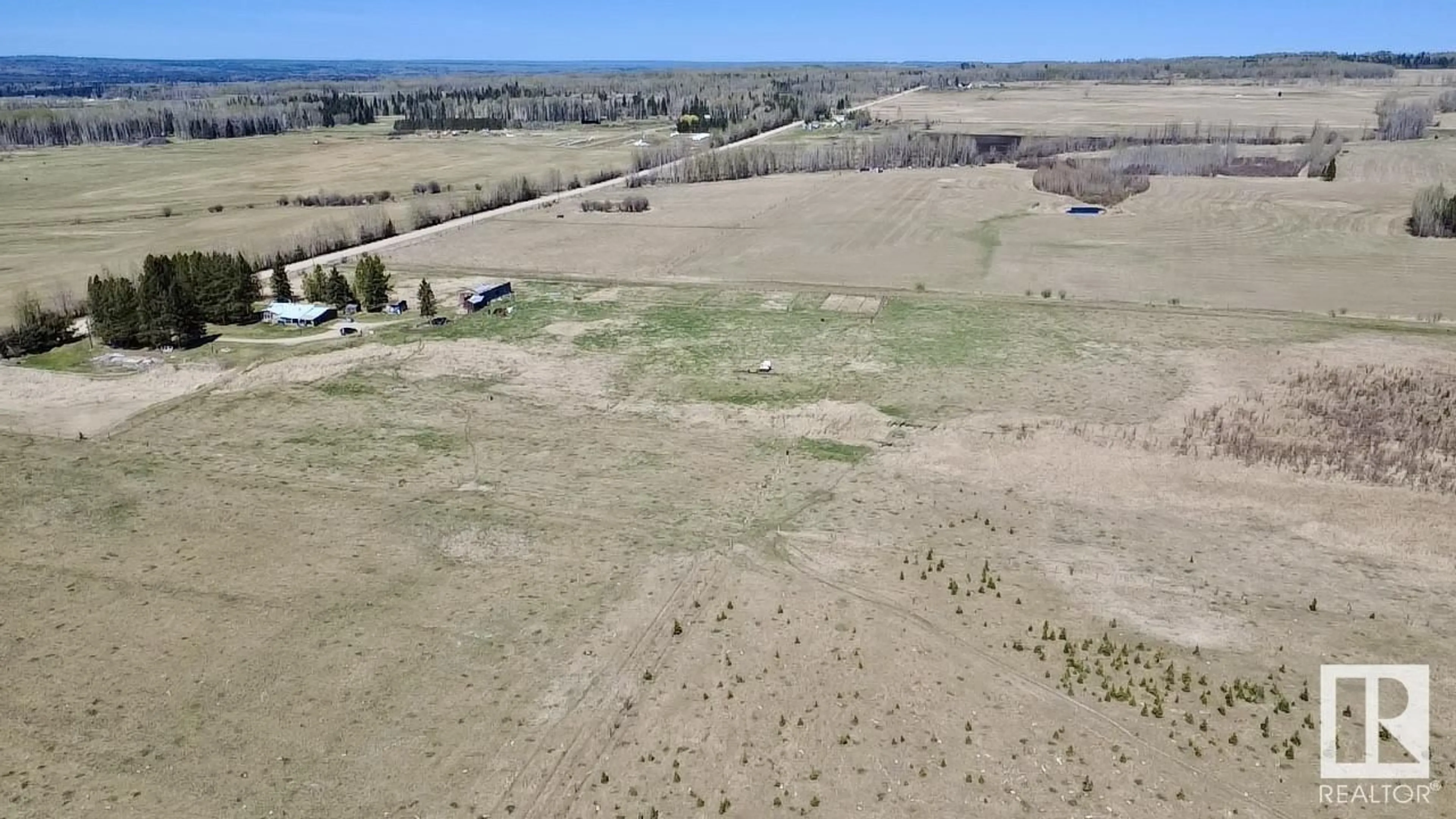 A pic from outside/outdoor area/front of a property/back of a property/a pic from drone, building for 453035A RANGE ROAD 74, Rural Wetaskiwin County Alberta T0C0A0