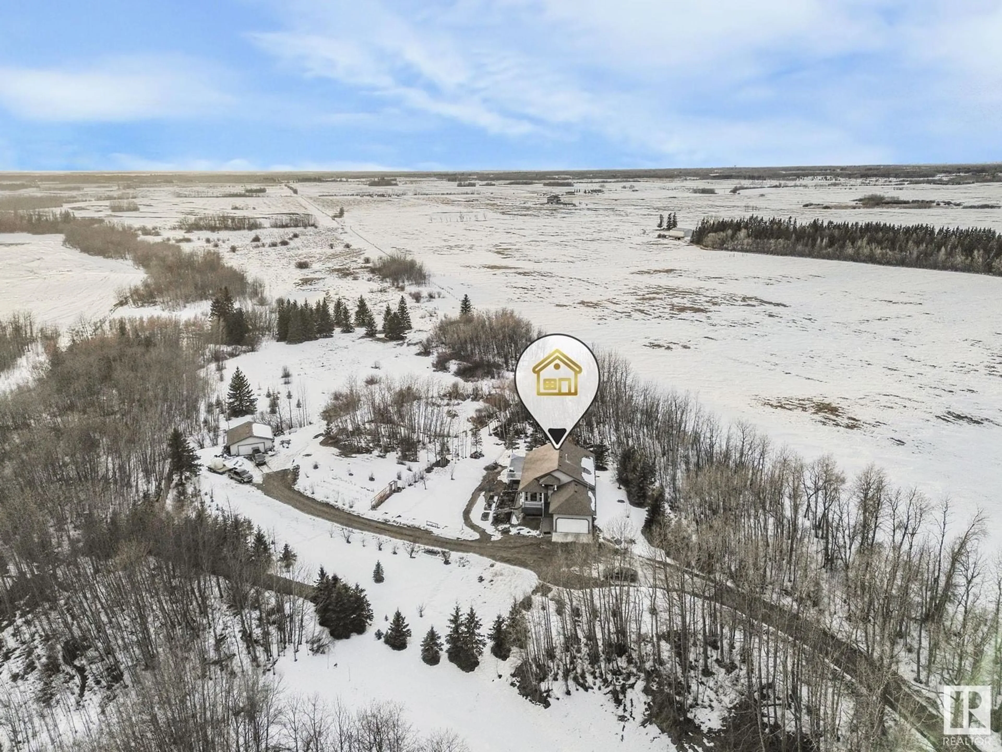 A pic from outside/outdoor area/front of a property/back of a property/a pic from drone, water/lake/river/ocean view for 50240 RGE RD 225, Rural Leduc County Alberta T0B3M1