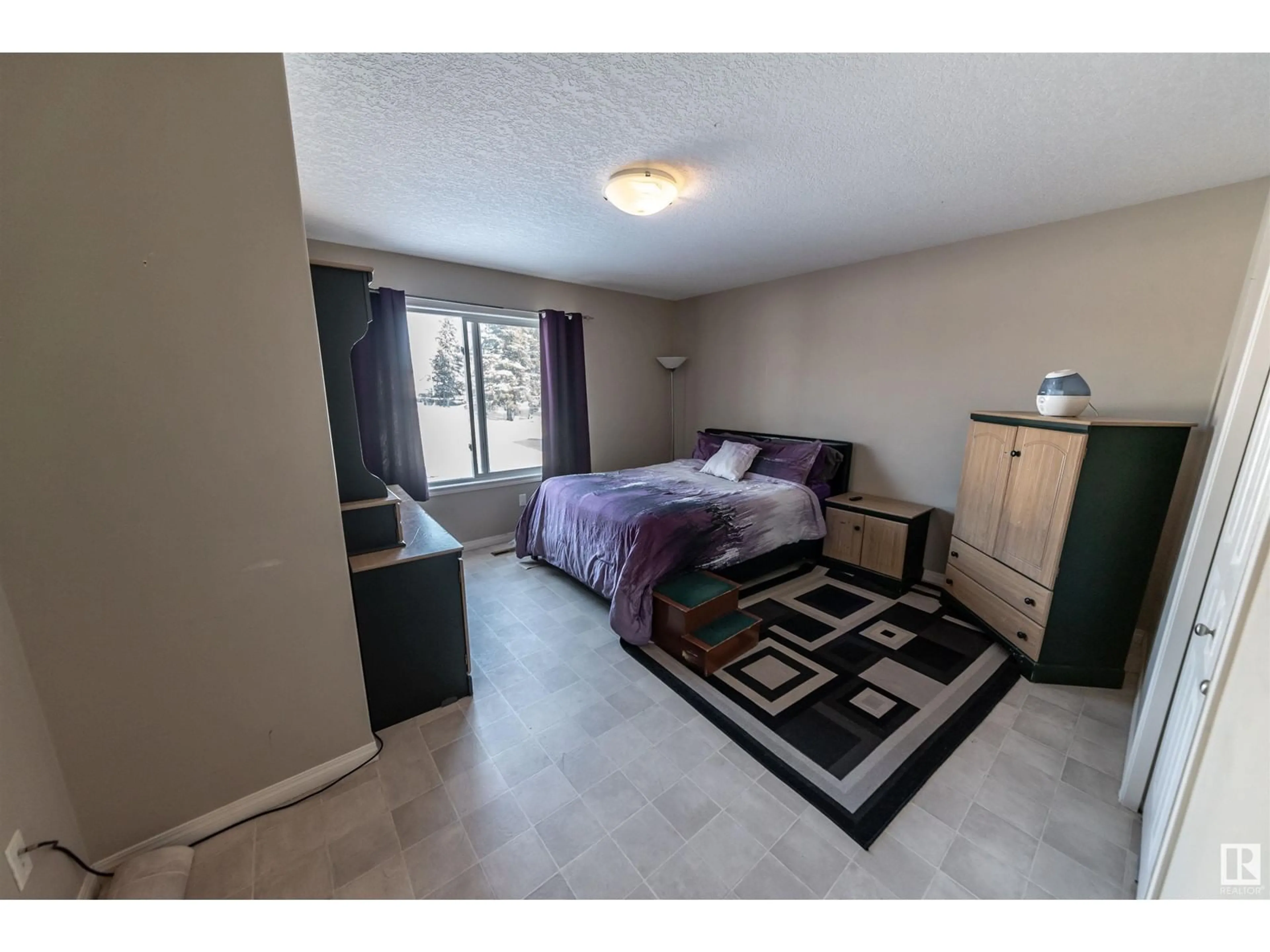 Living room with furniture, unknown for 5719 STE ANNE TR, Rural Lac Ste. Anne County Alberta T0E0A0