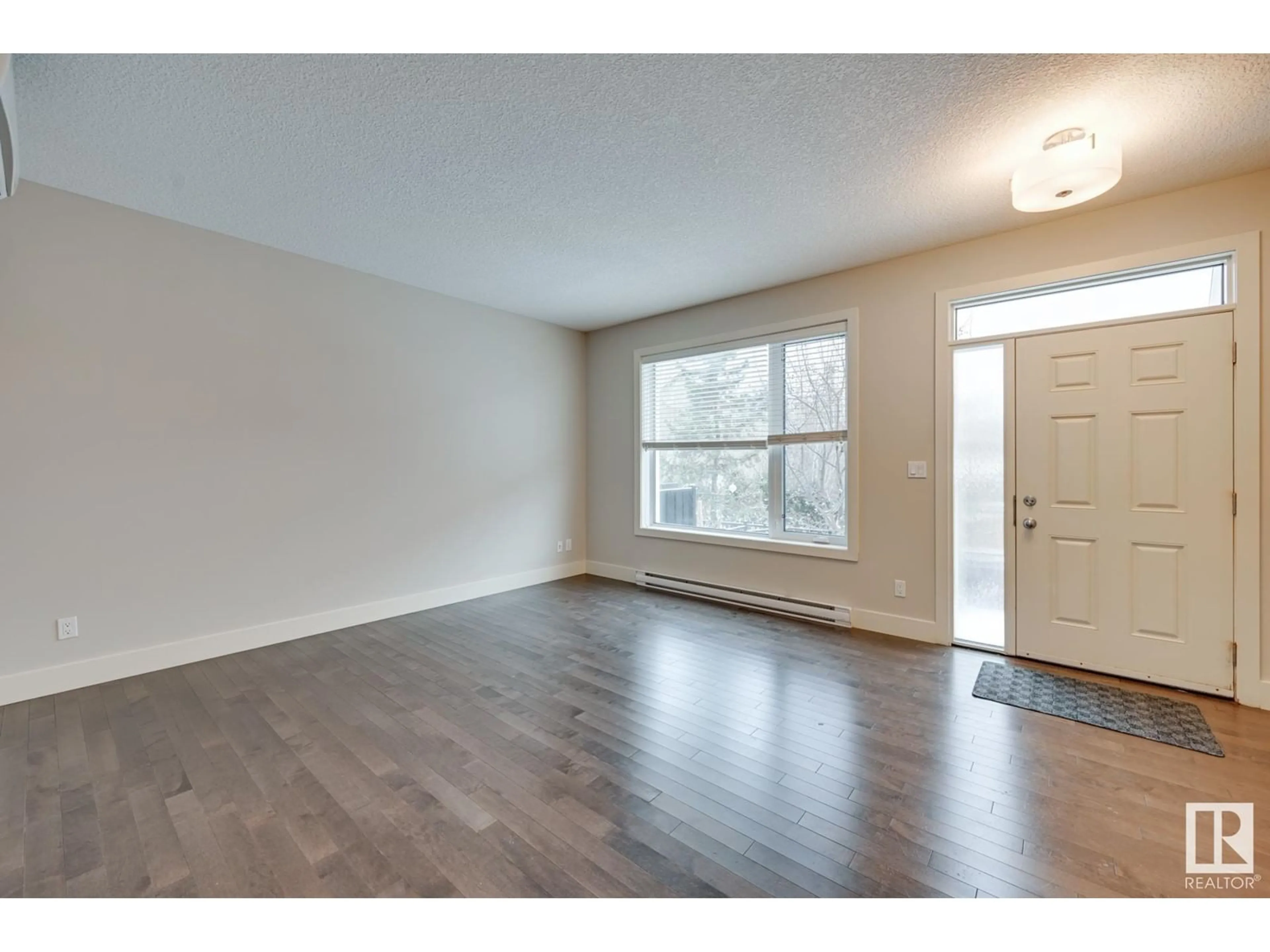 A pic of a room for NW - 7506 MAY CM, Edmonton Alberta T6R0G9