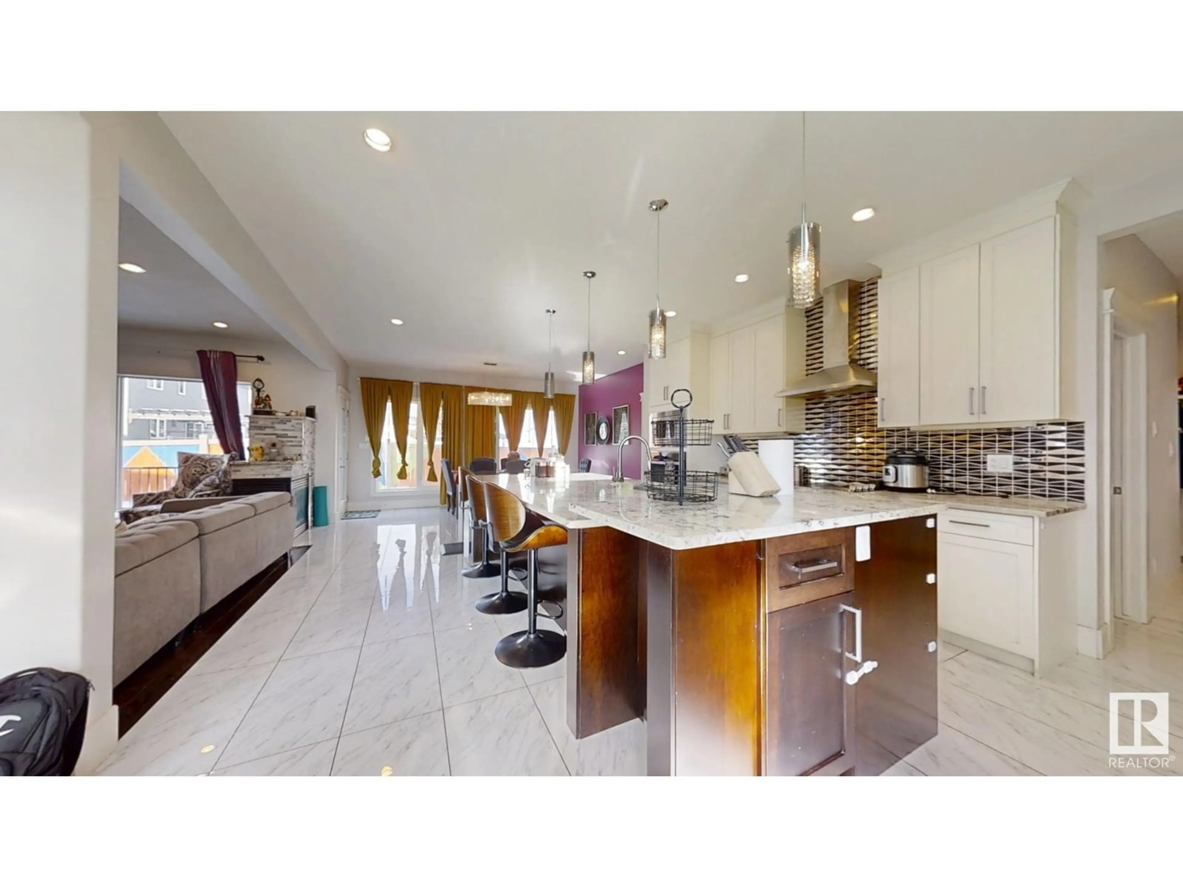 Open concept kitchen, ceramic/tile floor for 1273 ADAMSON DR, Edmonton Alberta T6W2N7