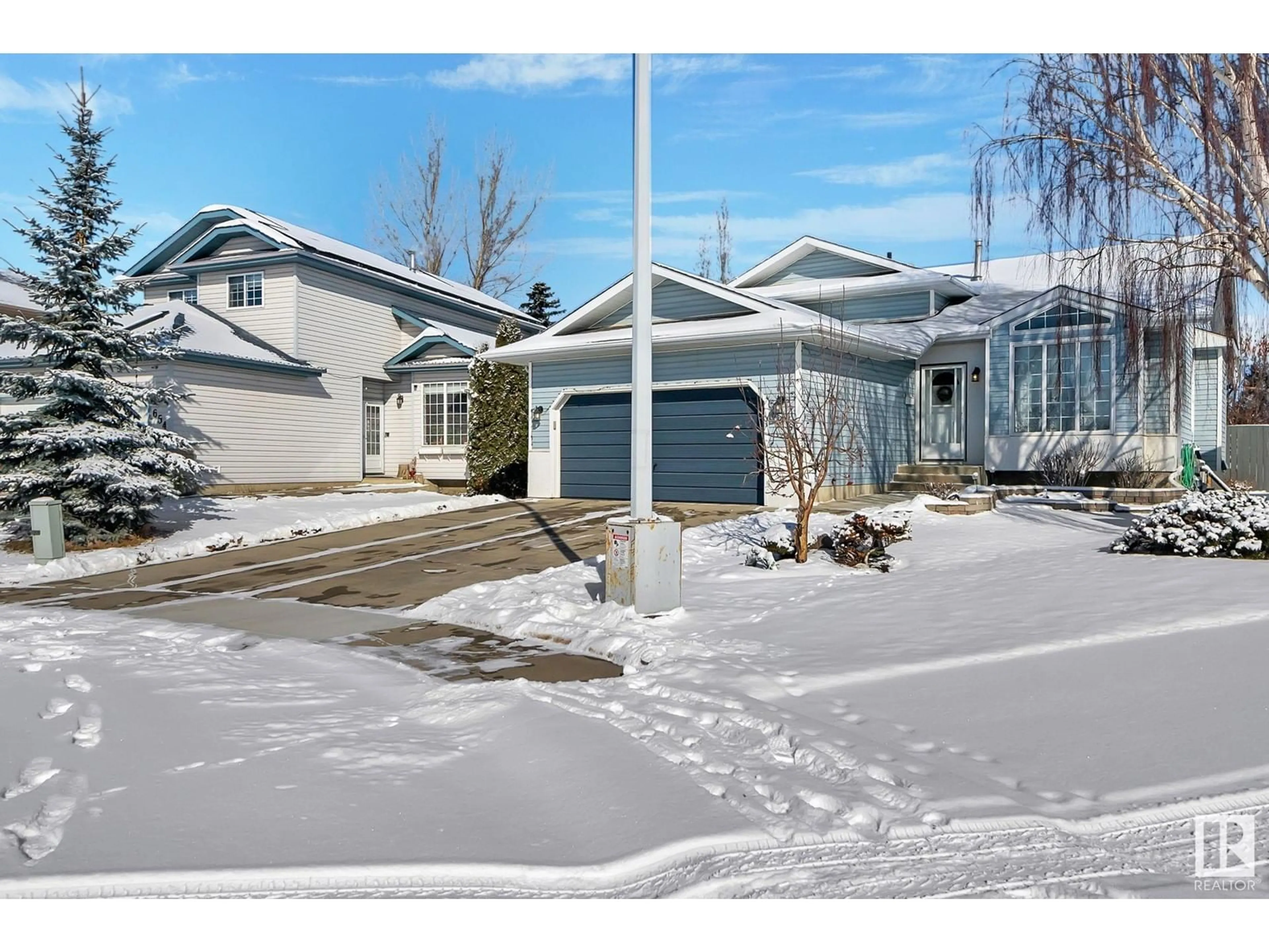 Unknown for 656 JENNER COVE CV NW, Edmonton Alberta T6L6S1