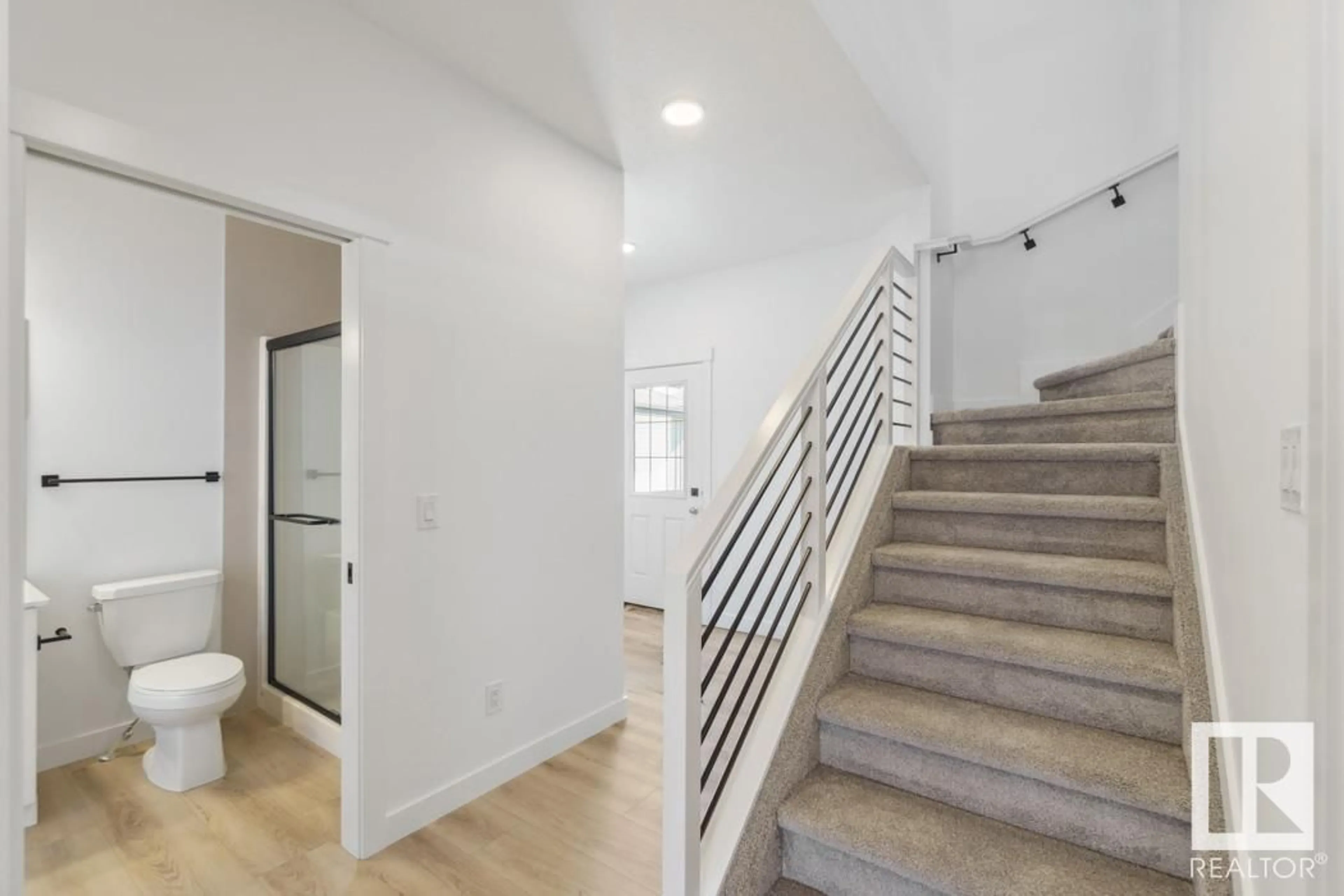 Stairs for 24 SPRINGBROOK WD, Spruce Grove Alberta T7X2W5