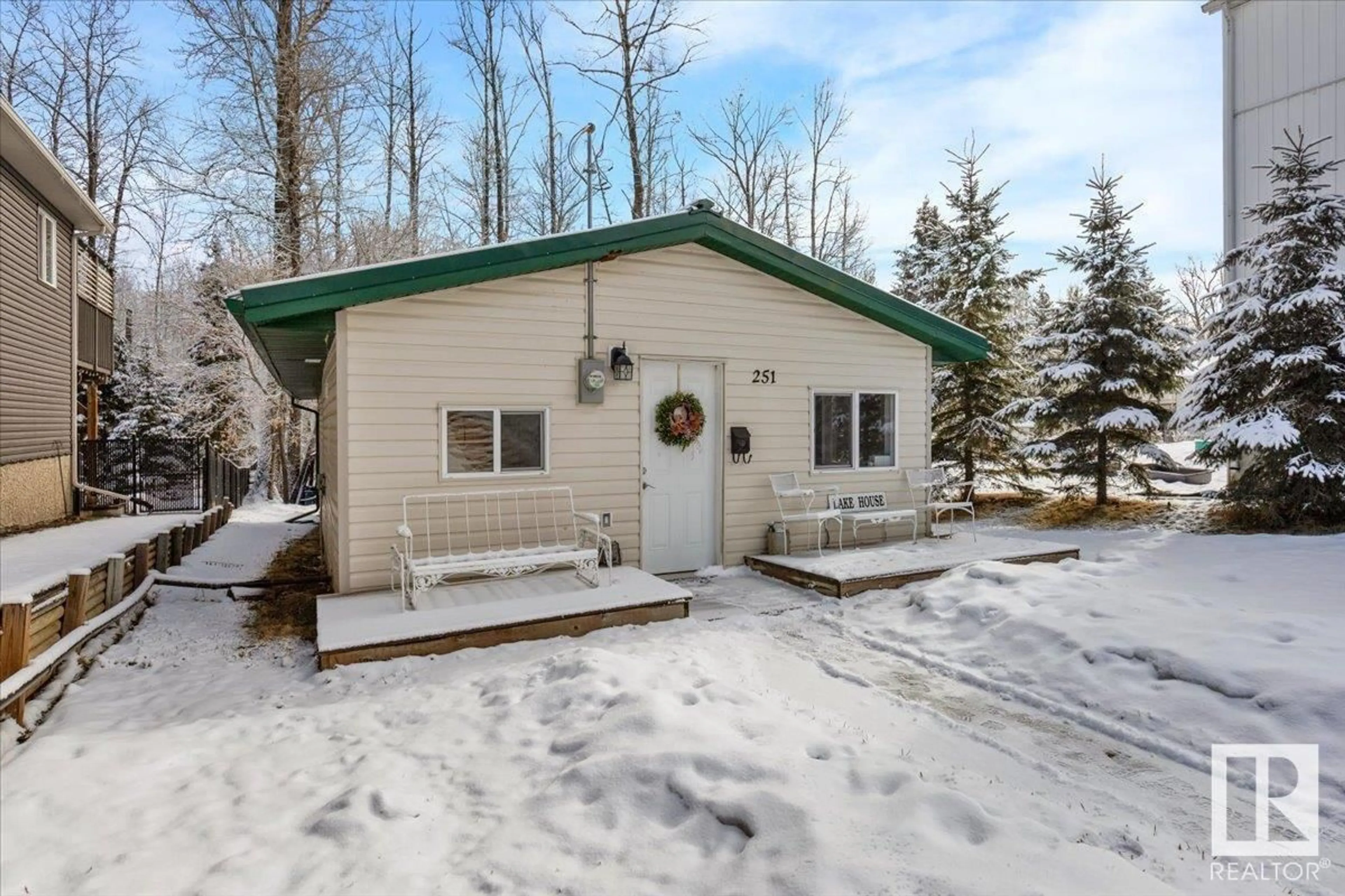 Unknown for 20 - 251 RNG ROAD, Rural Parkland County Alberta T7Z2V2