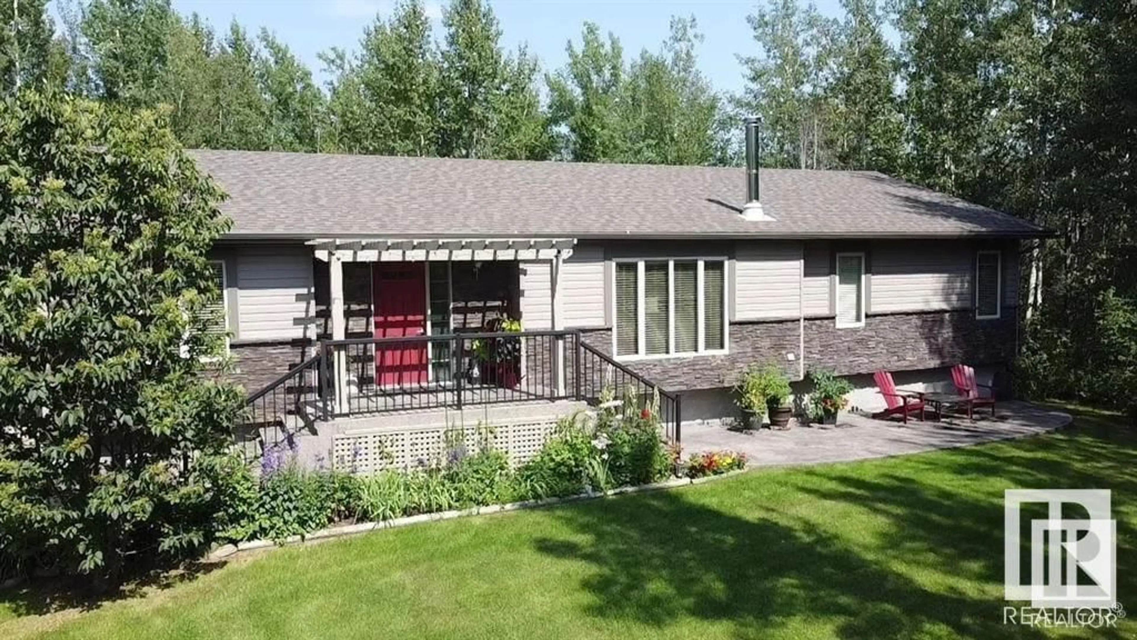 Home with vinyl exterior material, unknown for 462014 - 648 RGE ROAD 10, Rural Wetaskiwin County Alberta T0C2V0
